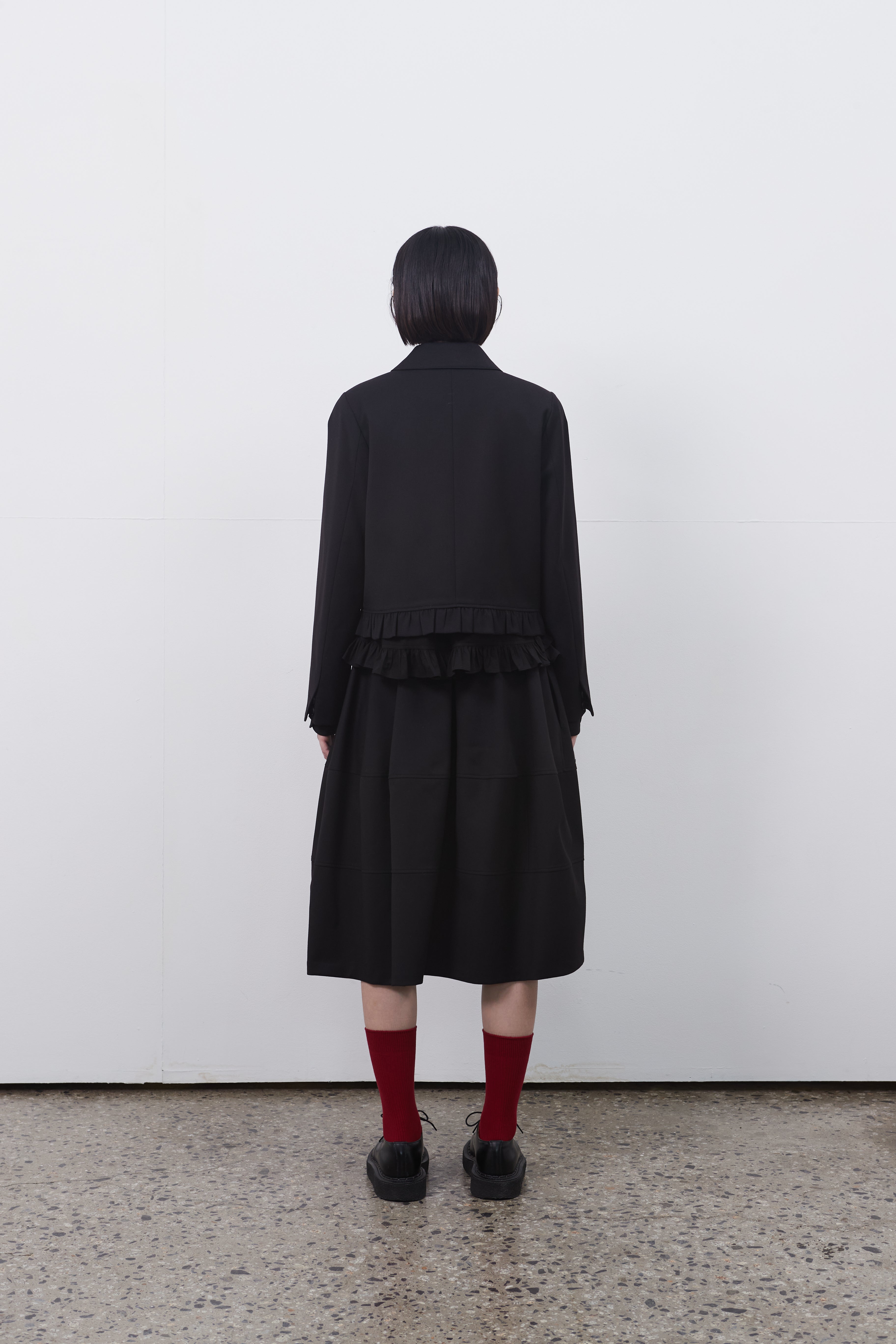 ROUND FRILL JACKET_BLACK