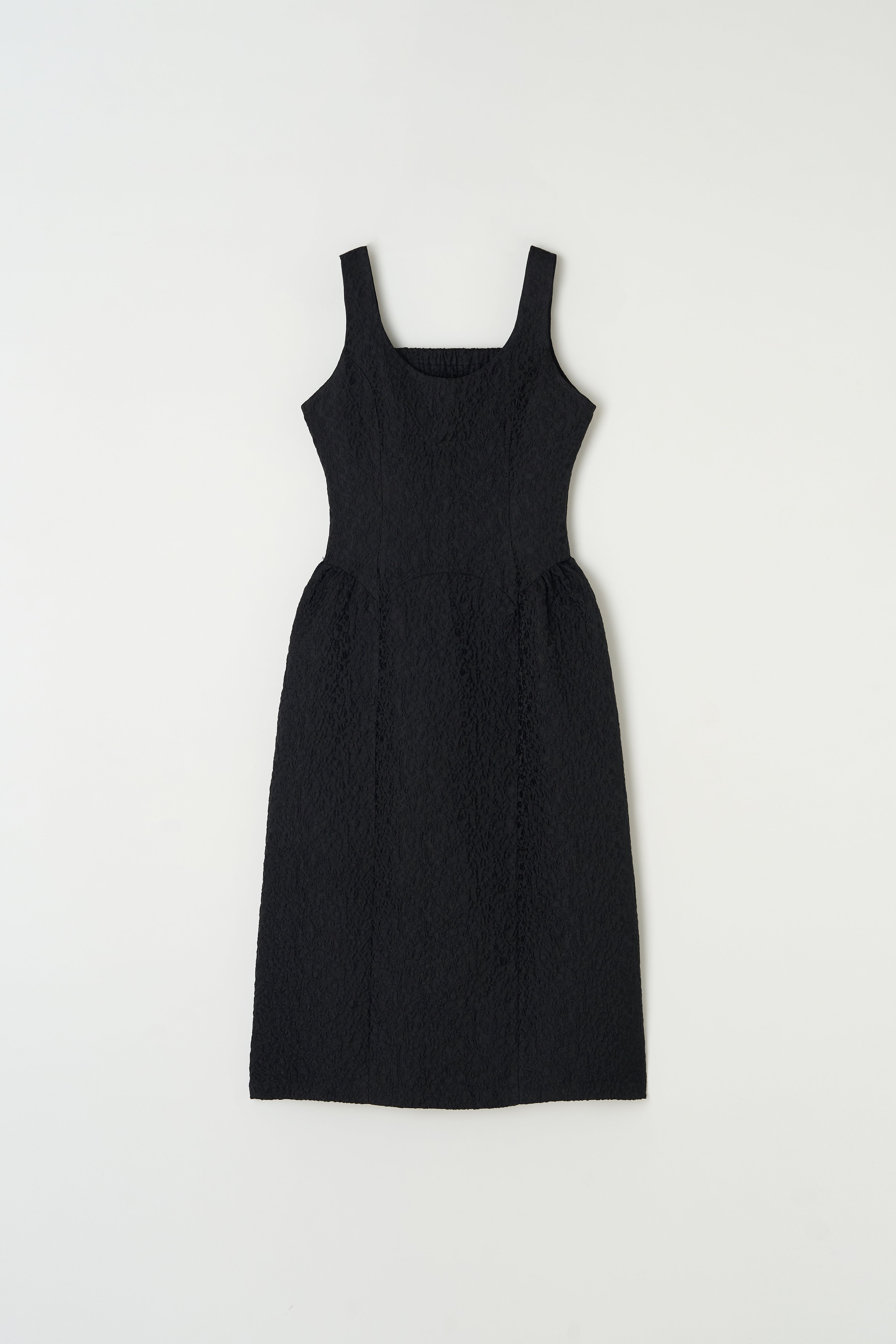 BACK BANDING JACQUARD DRESS_BLACK