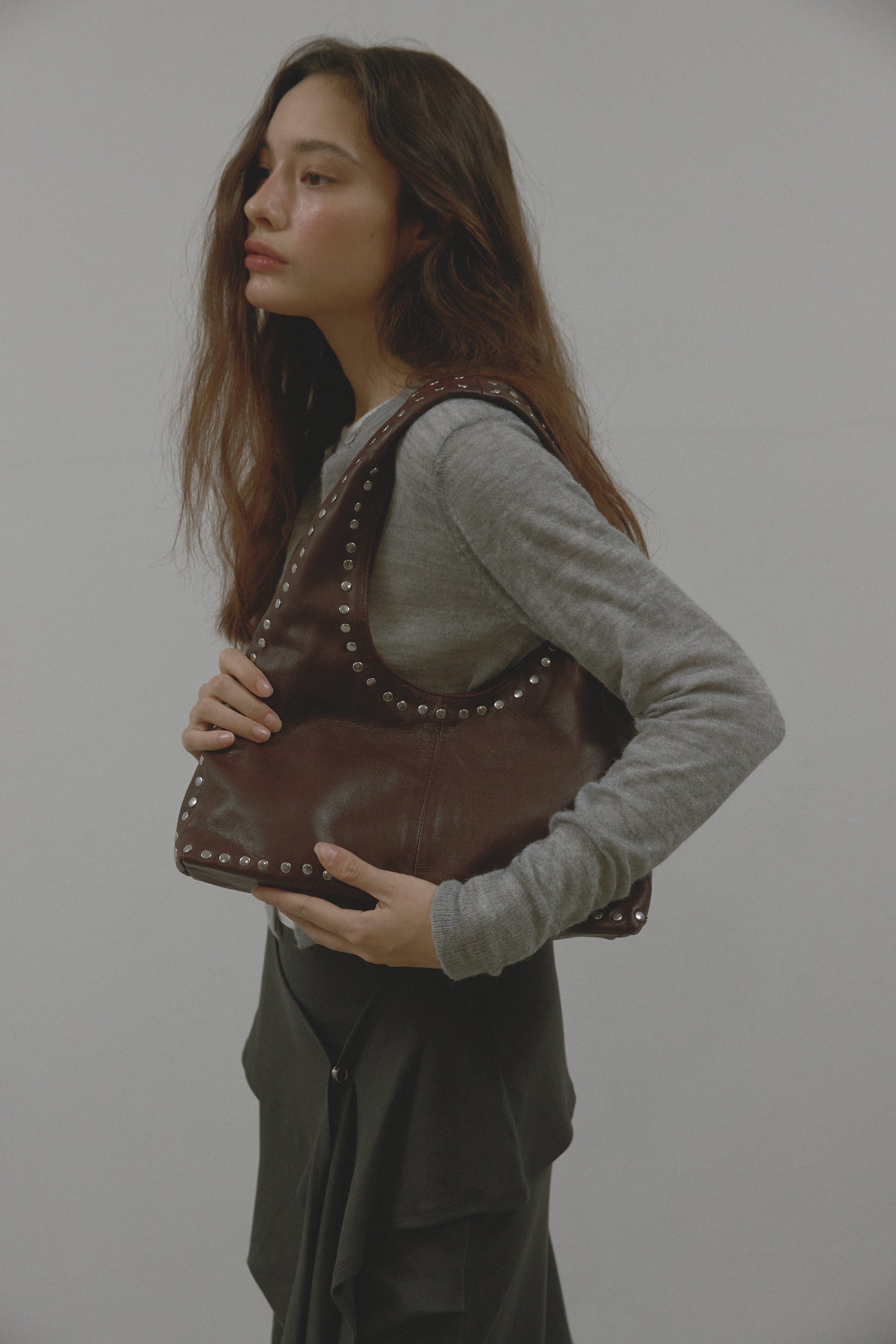 LEATHER BOHO STUD BAG_BURGUNDY