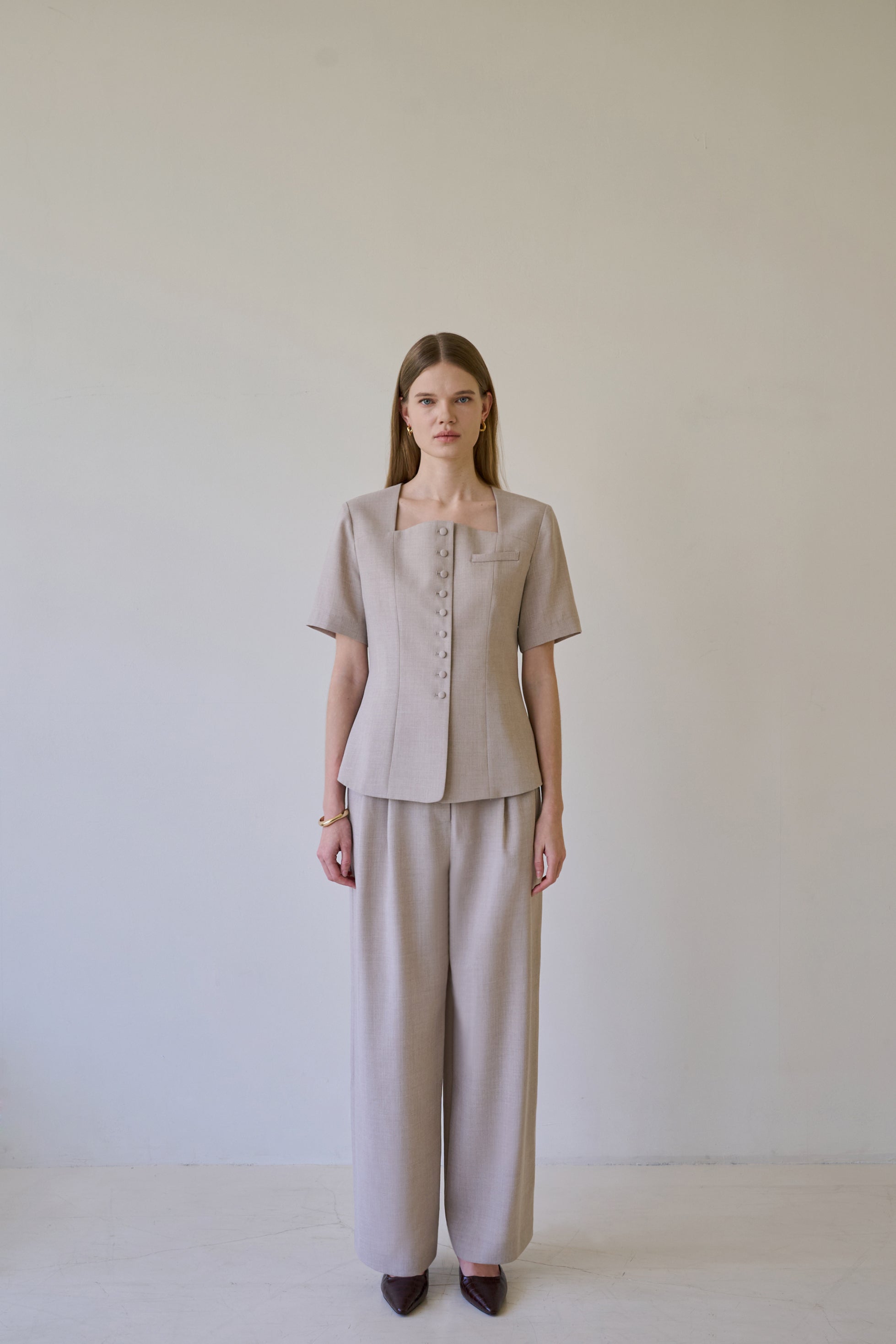 NOUE BUTTON BLOUSE_BEIGE