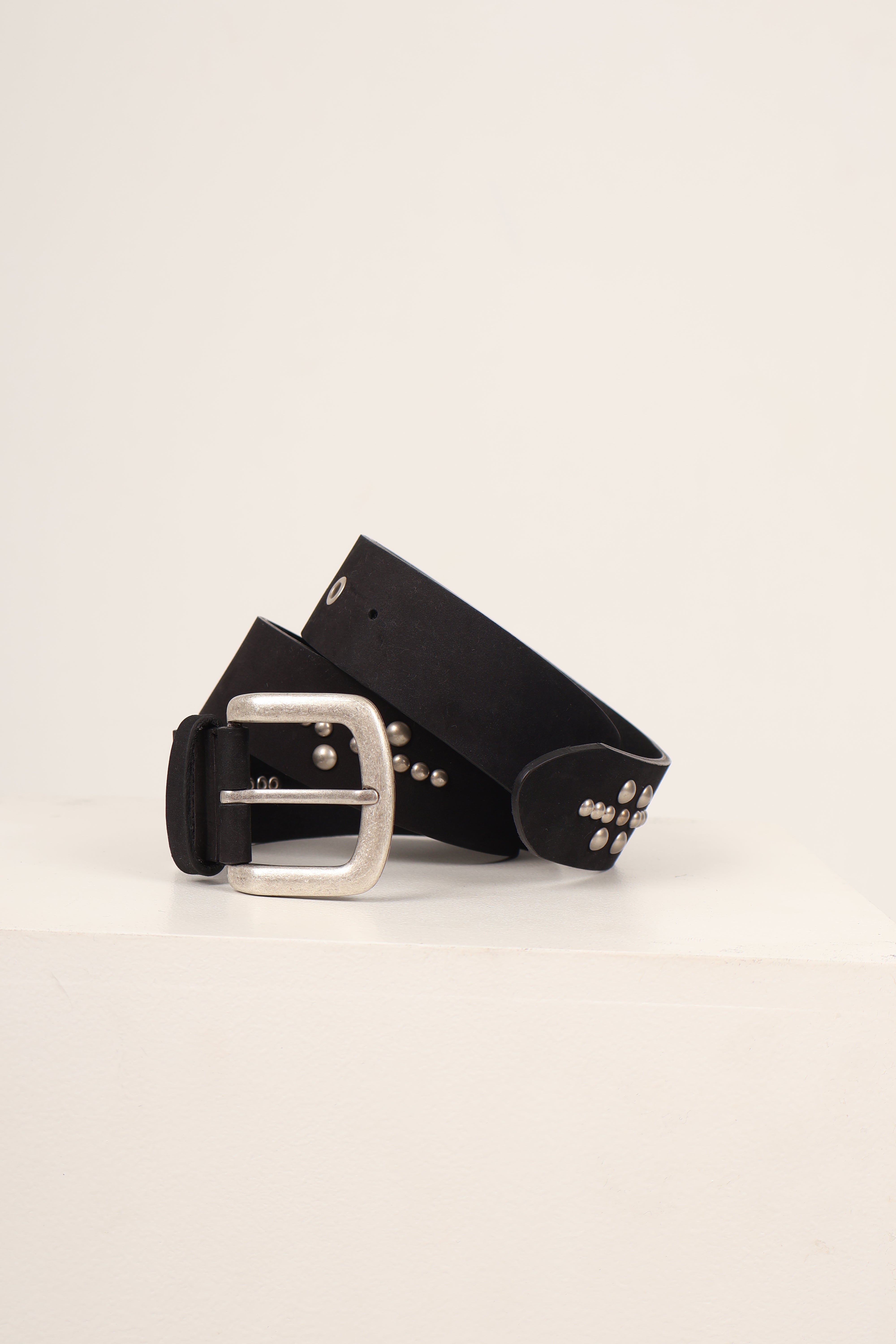 LEATHER STUD BELT_BLACK