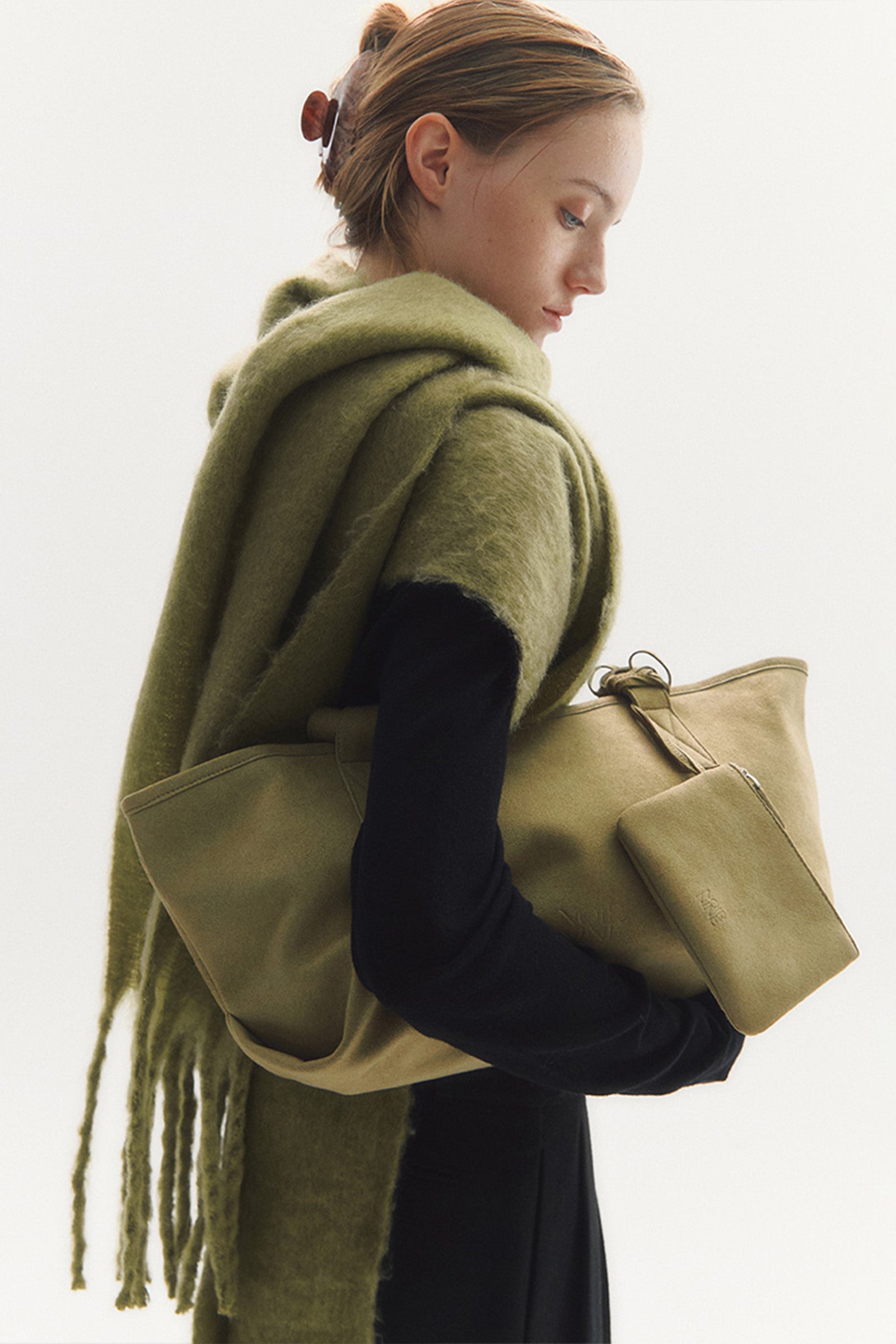 BLURRY HUG SCARF_GREEN