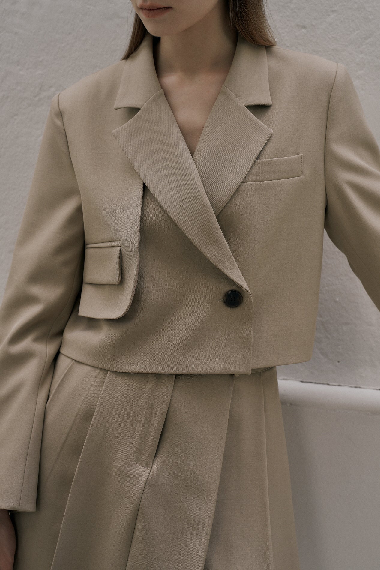 CROPPED LAYERED JACKET_BEIGE