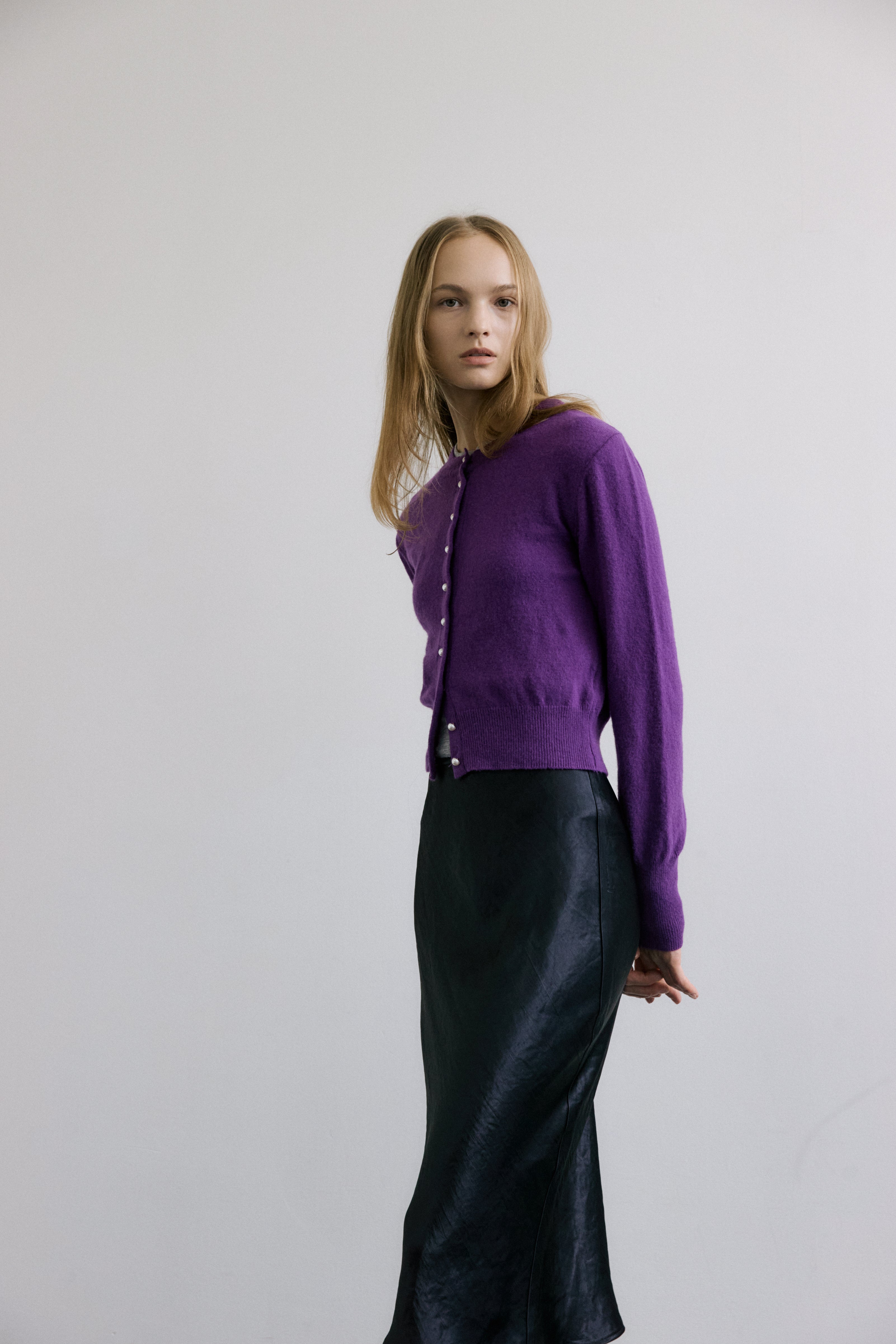 PEARLY BUTTON WOOL CARDIGAN _PURPLE