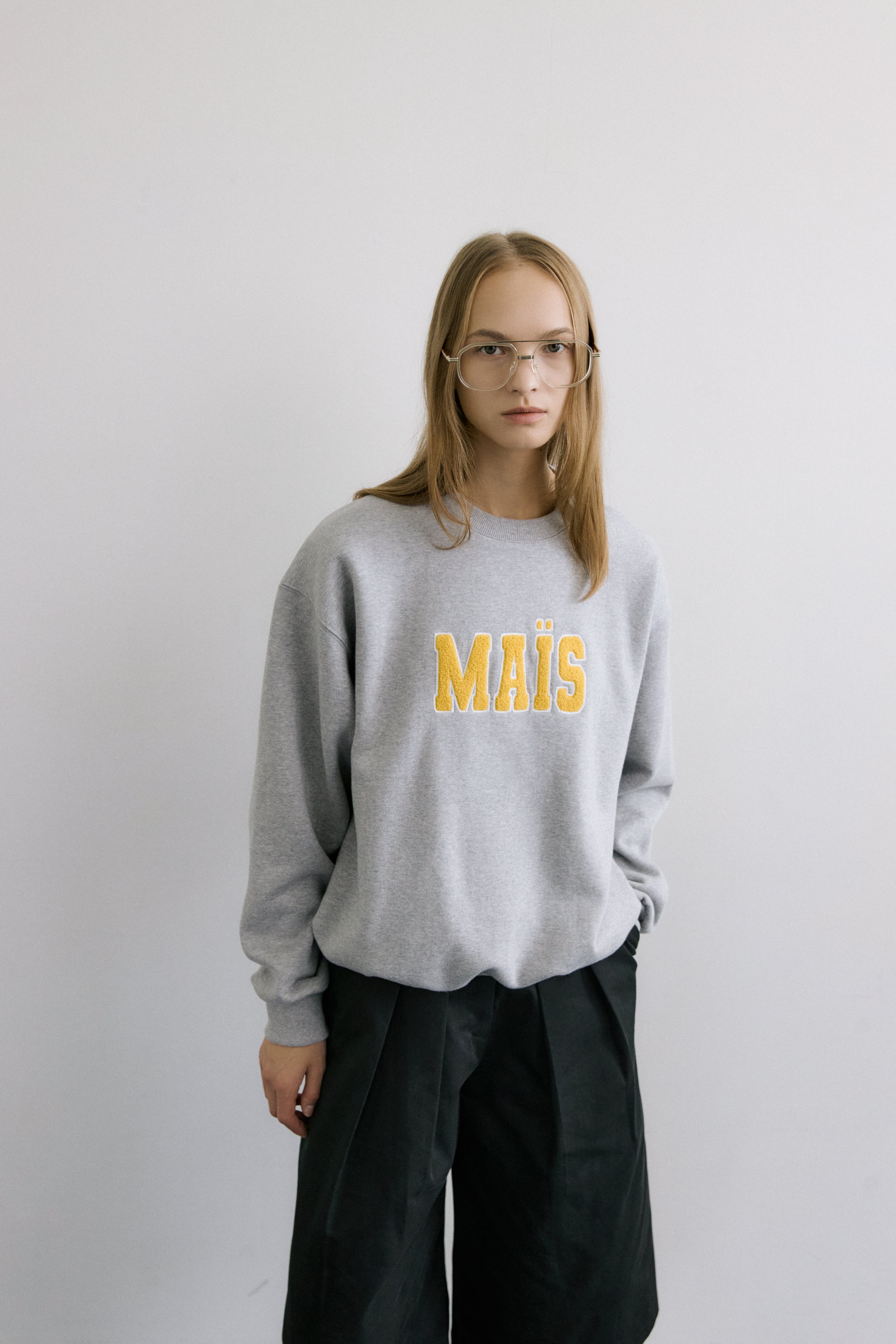 MAIS BOUCLE LOGO SWEAT SHIRT _ GRAY