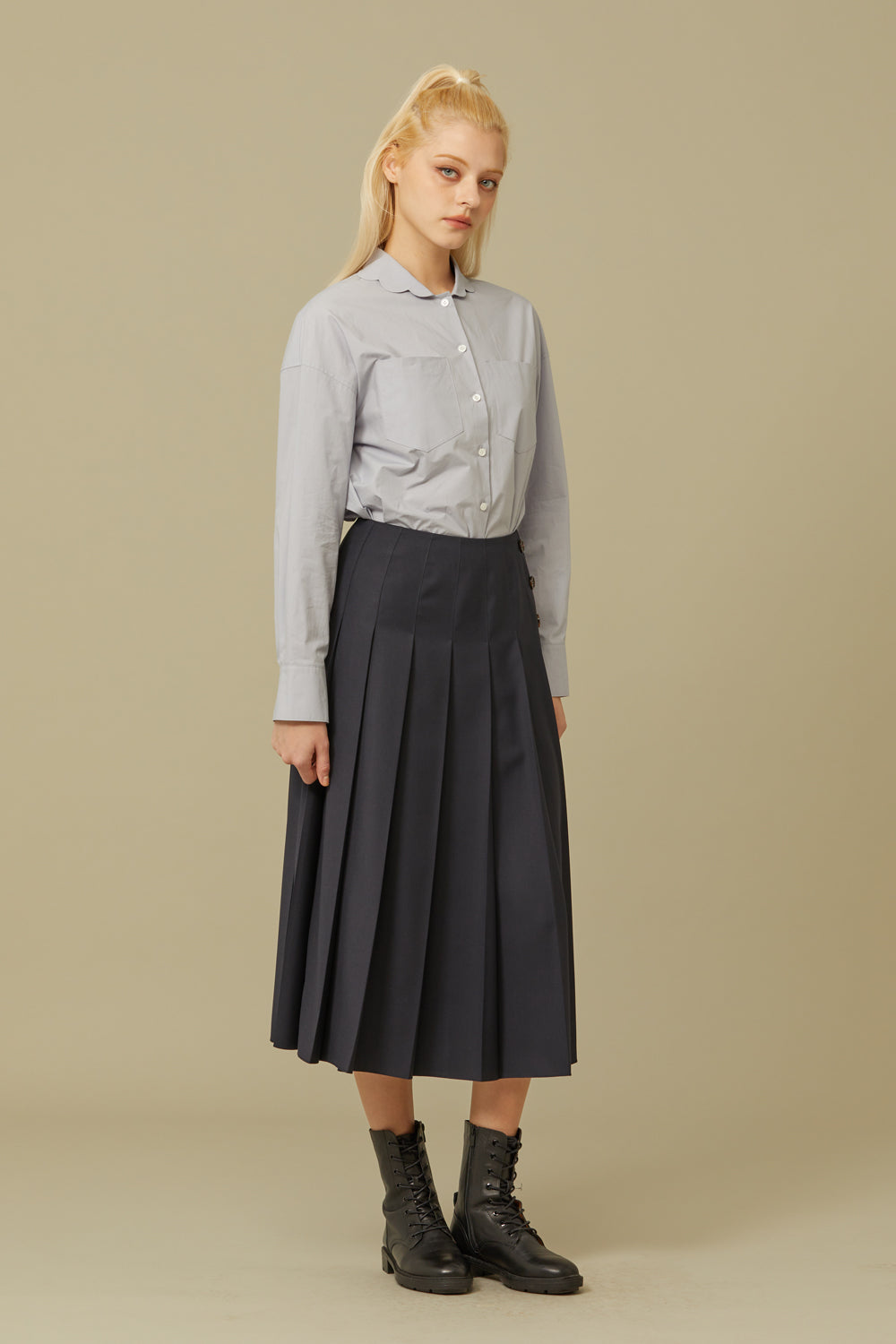 PLEATS BUTTON MIDI SKIRT_NAVY