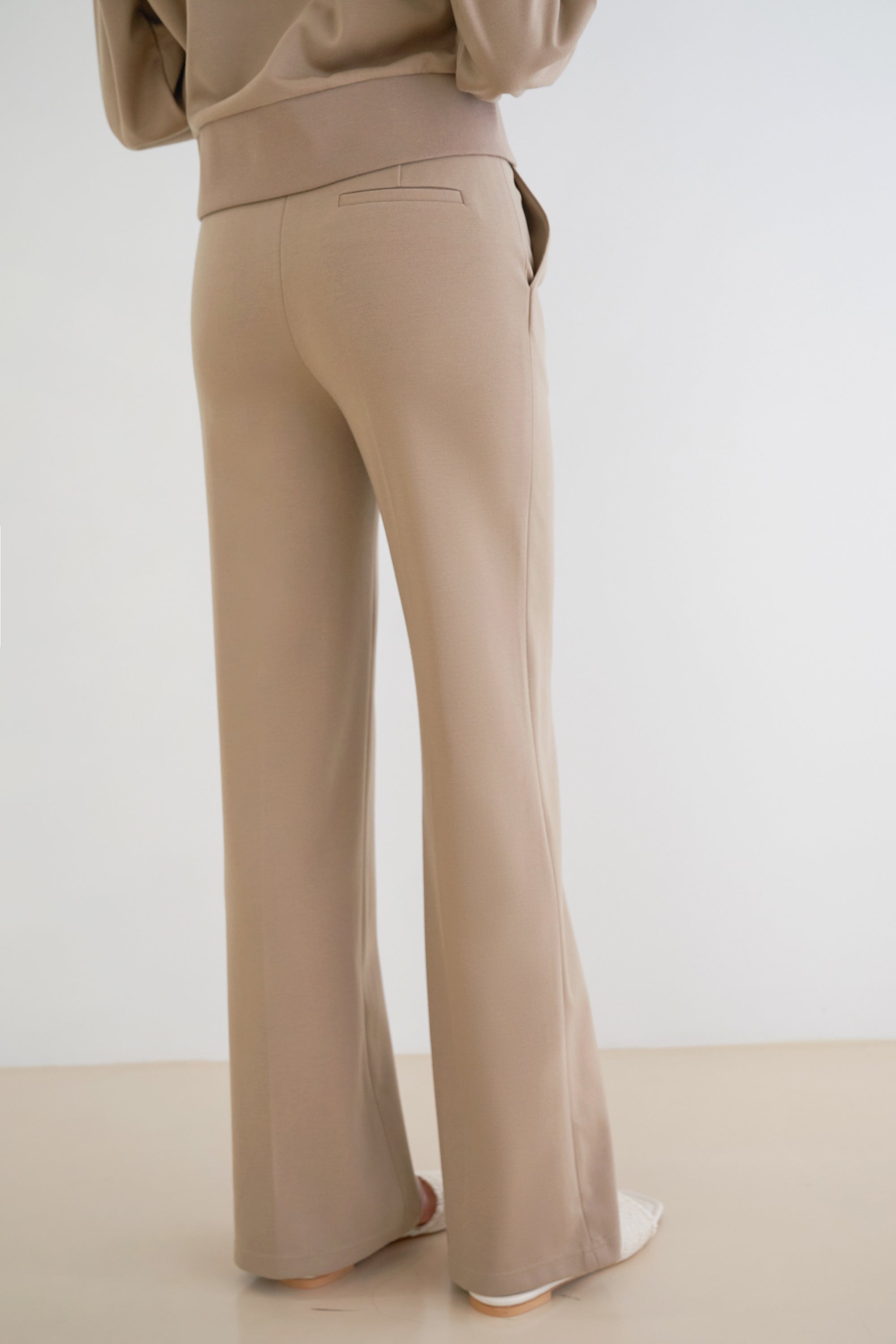 CLASSIC SWEATPANTS_BEIGE