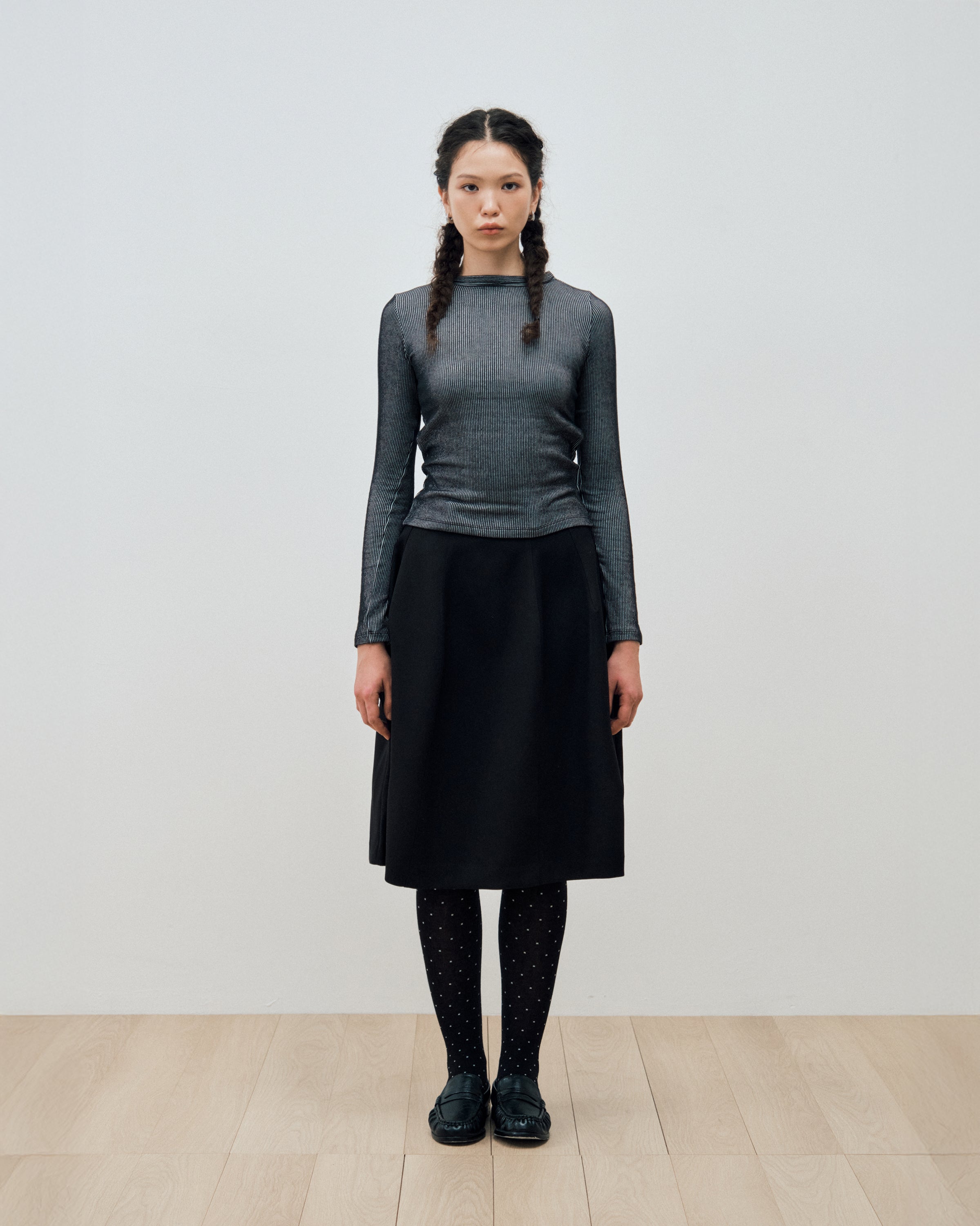 JUPE MIDI ASYMÉTRIQUE_NOIR