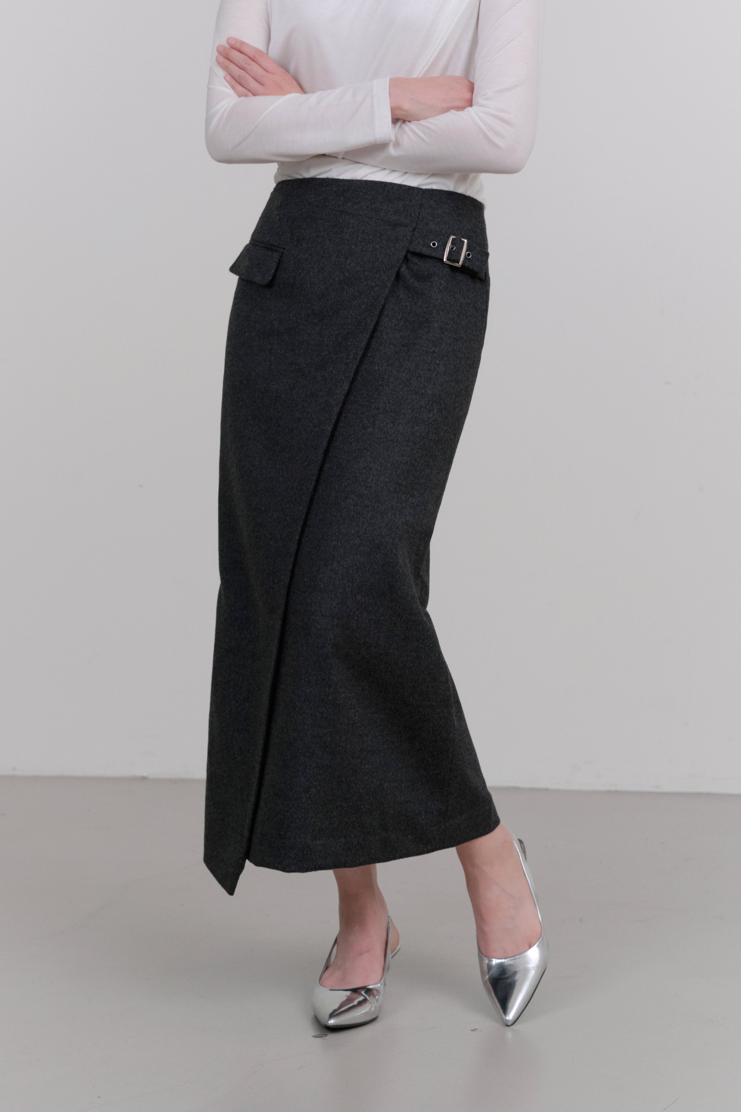 UNBAL BELT WOOL SKIRT_CHARCOAL