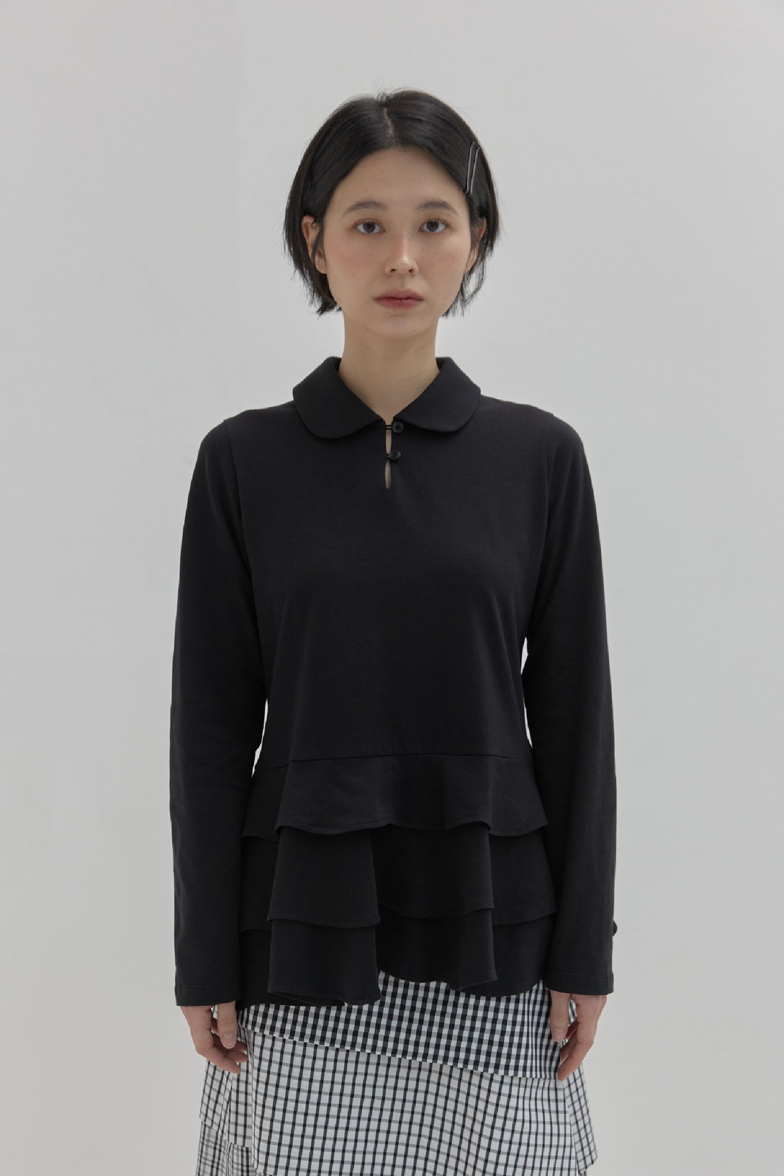 RUFFLED LONG SLEEVE TOP_NOIR