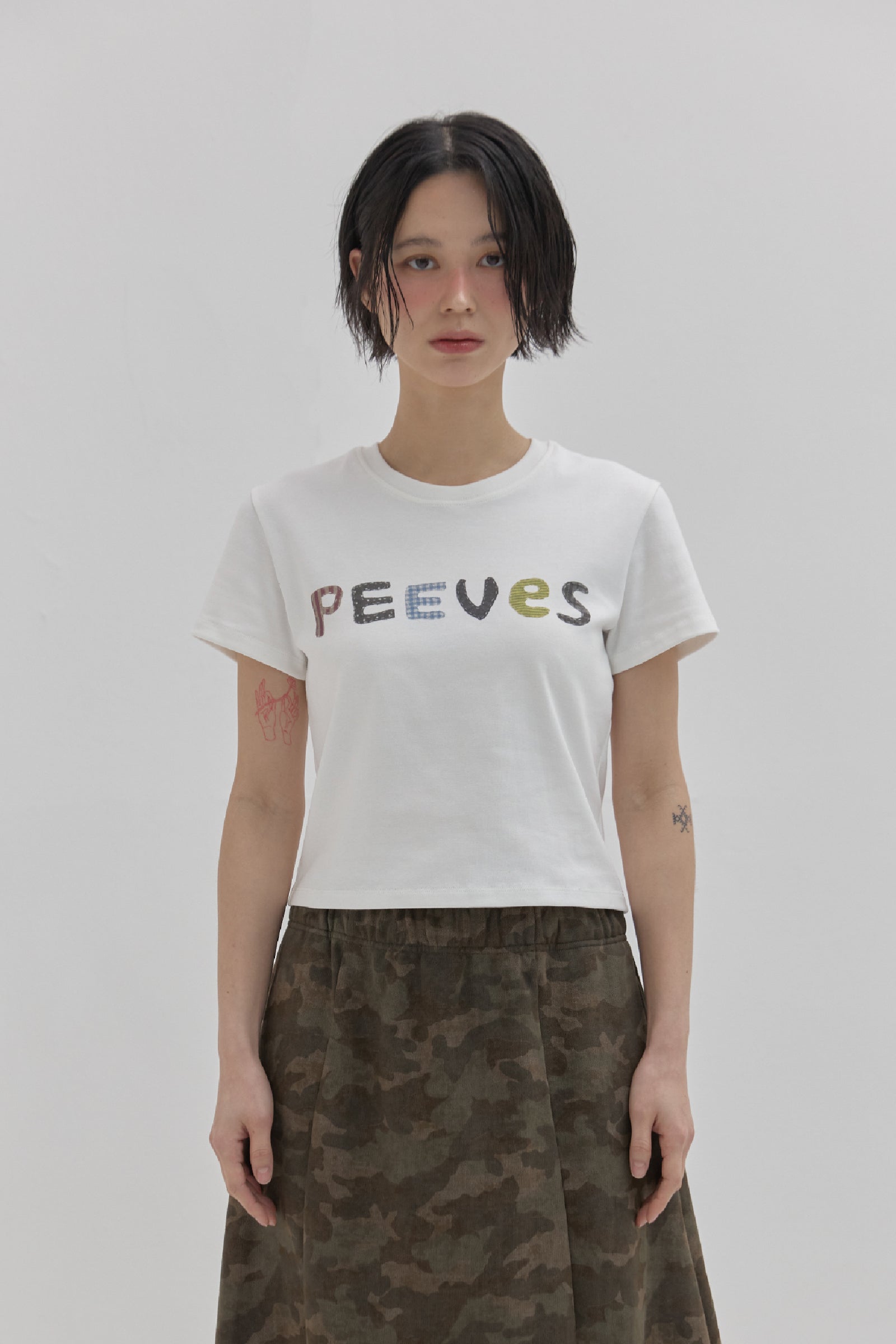 SCANNED NEEDLEWORK CROPPED T-SHIRT_BLANC