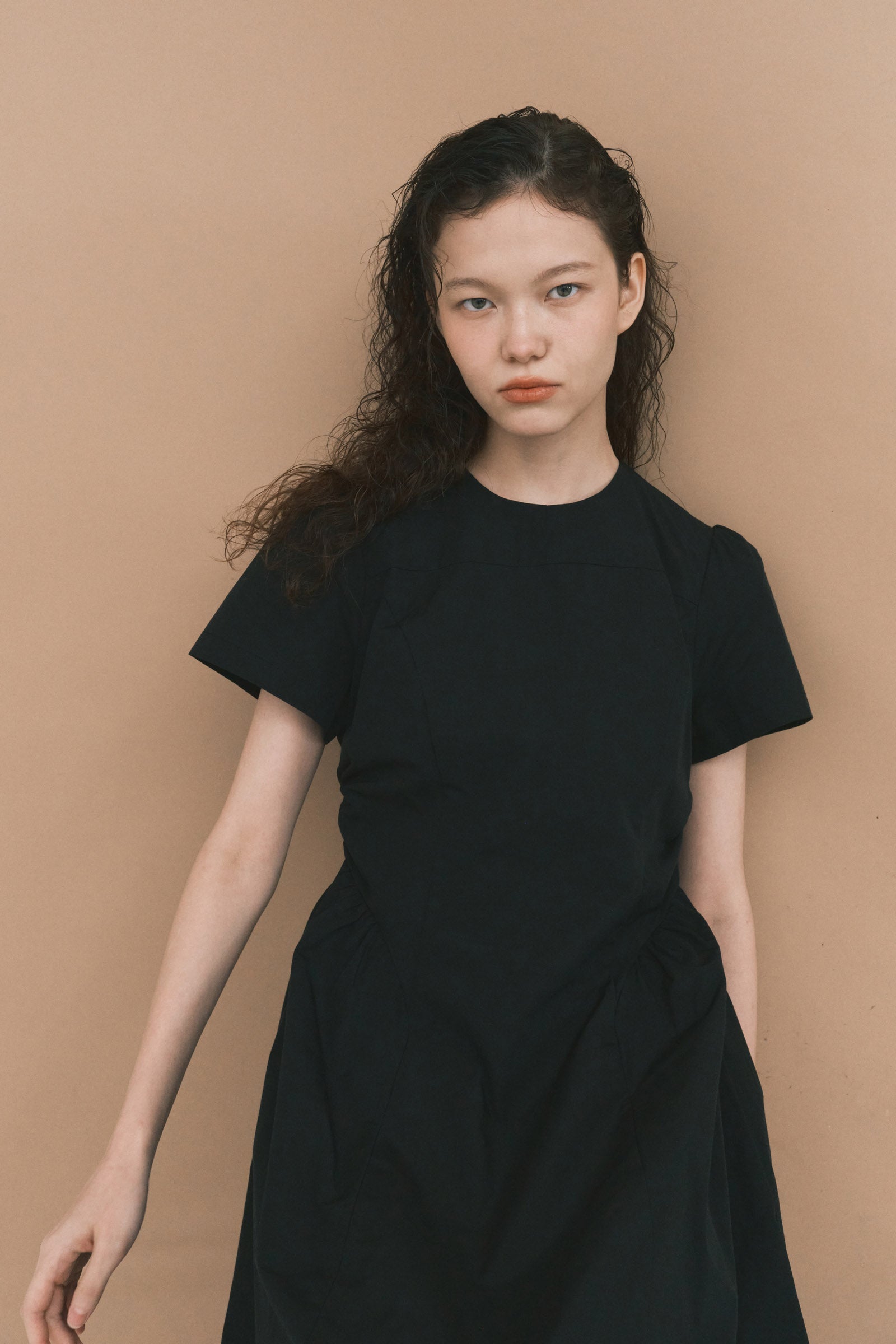 MAIS PUFF SLEEVE DRESS_BLACK
