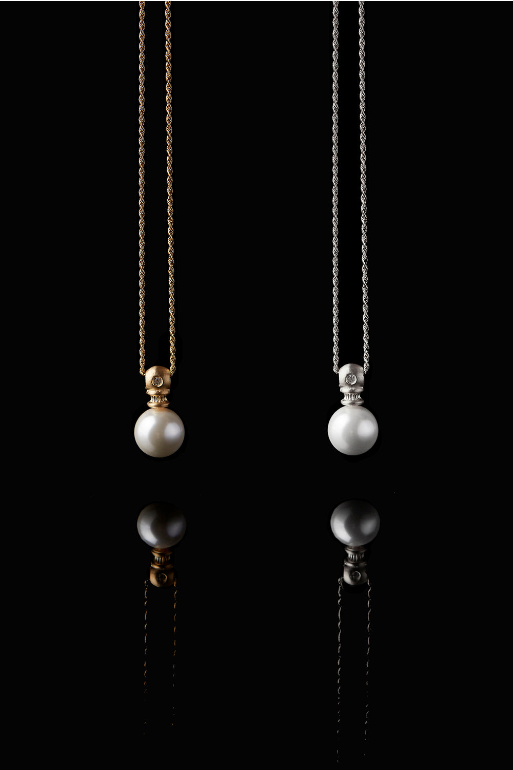 CREAMY PERFUME NECKLACE_GOLD