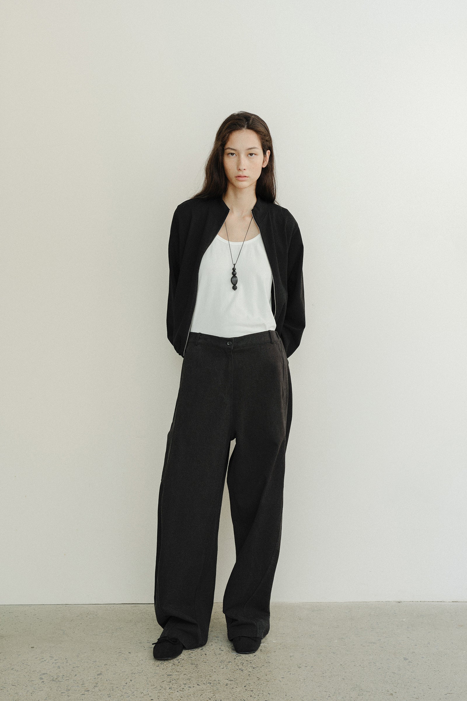 PANTALON DÉCONTRATÉ_NOIR