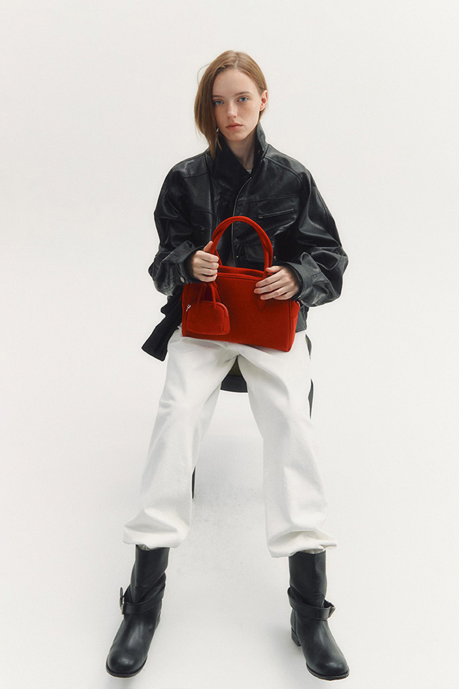 SMALL SUEDE HUG BAG_RED