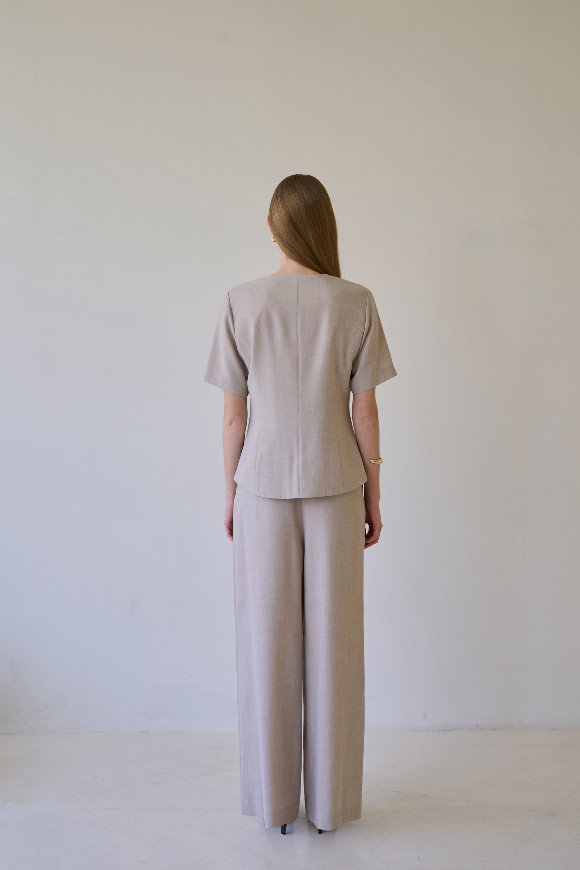  NOUE BUTTON BLOUSE_BEIGE