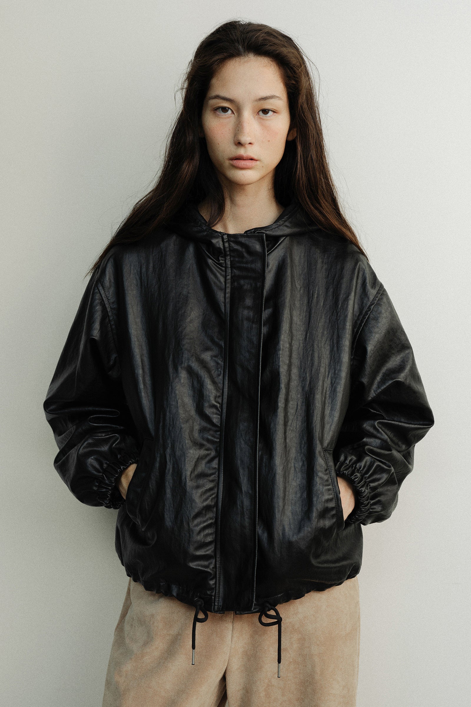 VESTE EN CUIR À CAPUCHE MORGAN_NOIR