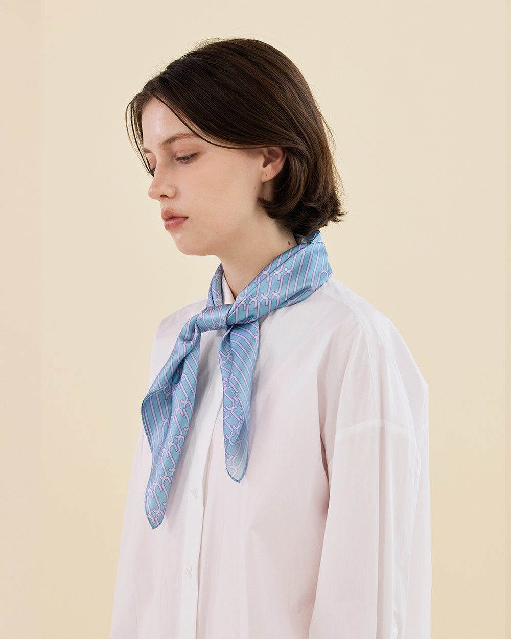 FLOWING GRID SILK SCARF_BLUE