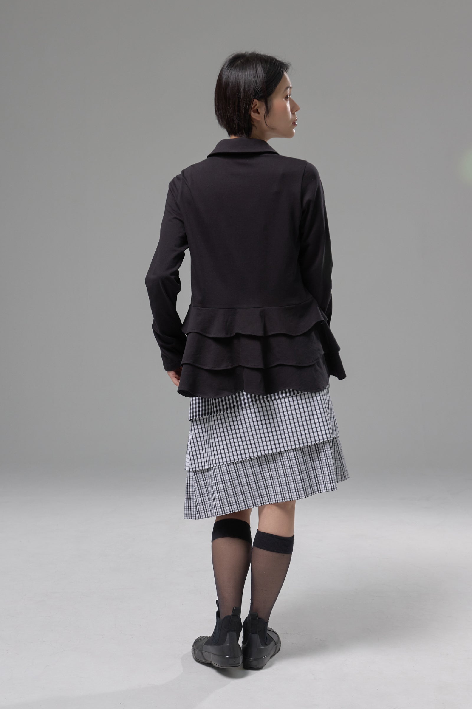 CHECK TIERED MIDI SKIRT_WHITE
