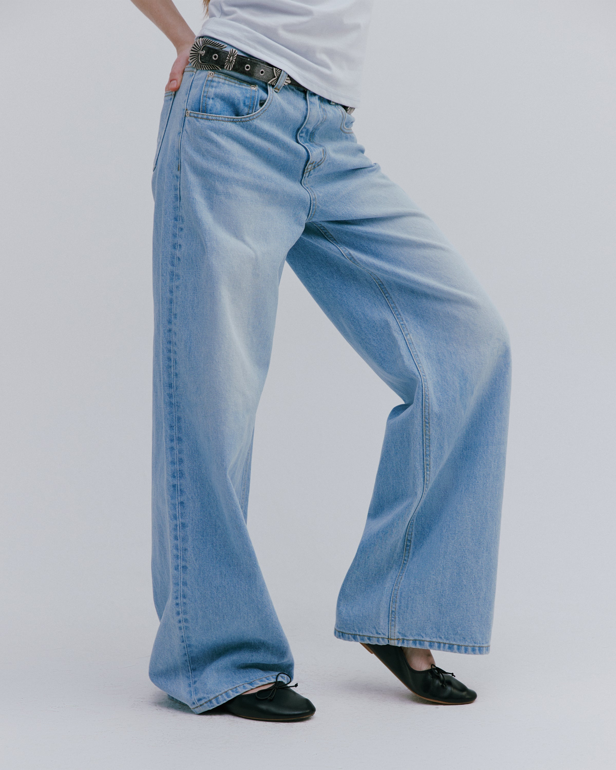 LONG WIDE DENIM PANTS_LIGHT BLUE