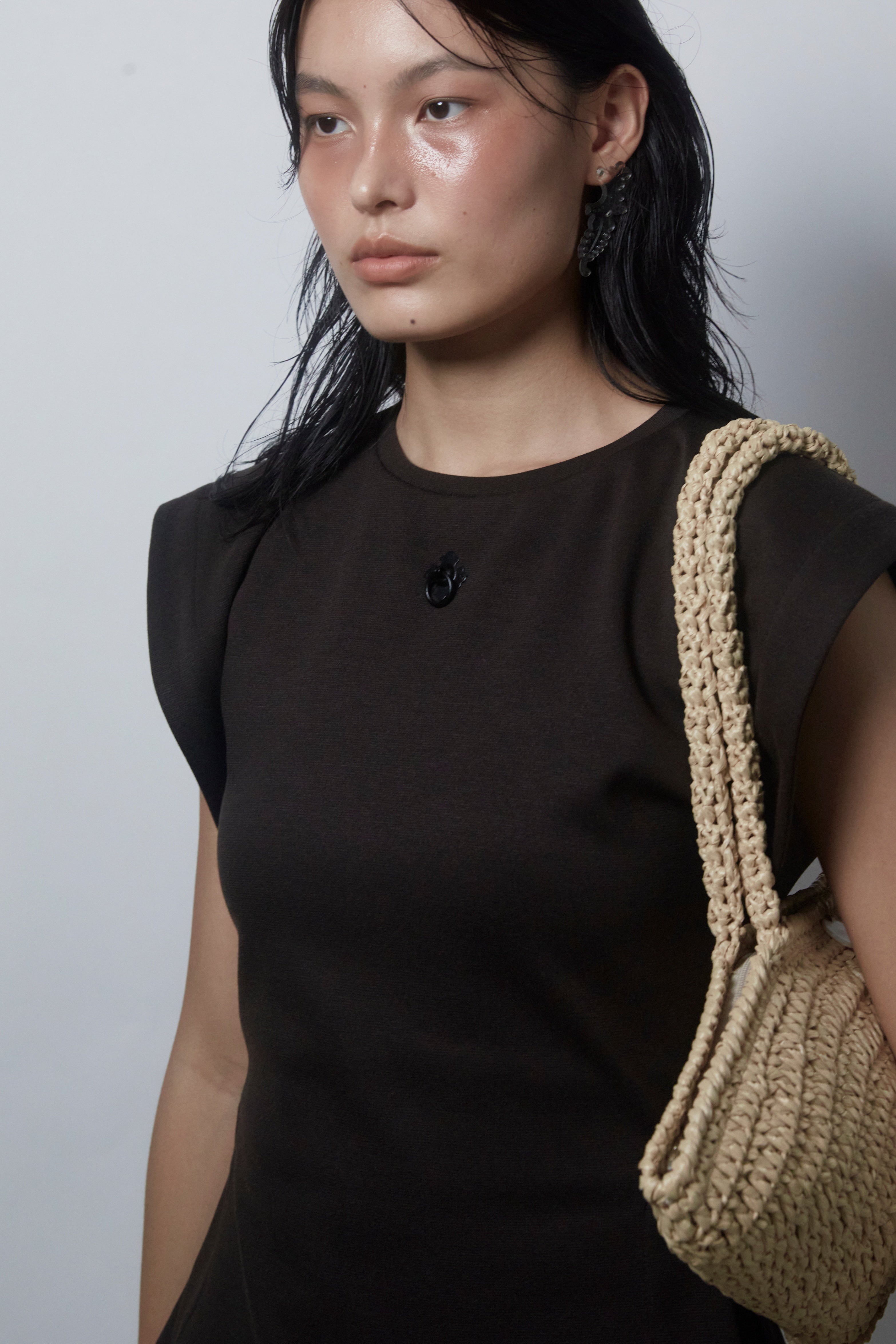 DANGUI SLEEVELESS_BROWN