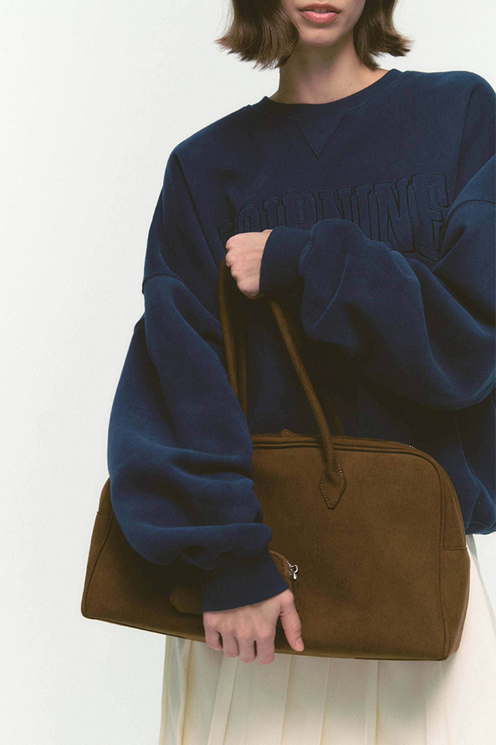 SUEDE HUG BAG_BROWN