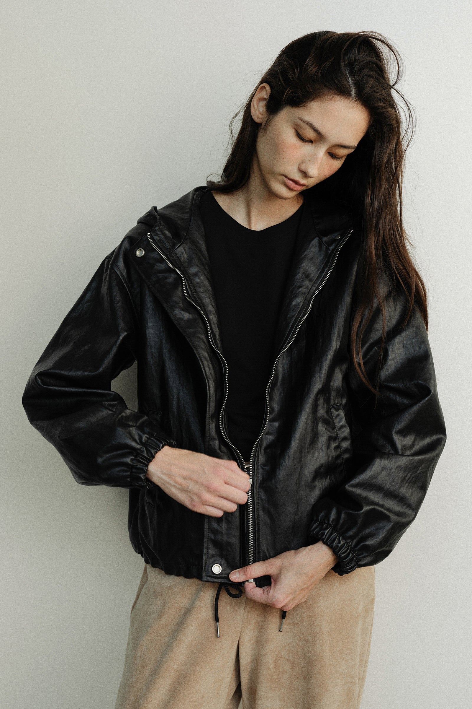 VESTE EN CUIR À CAPUCHE MORGAN_NOIR