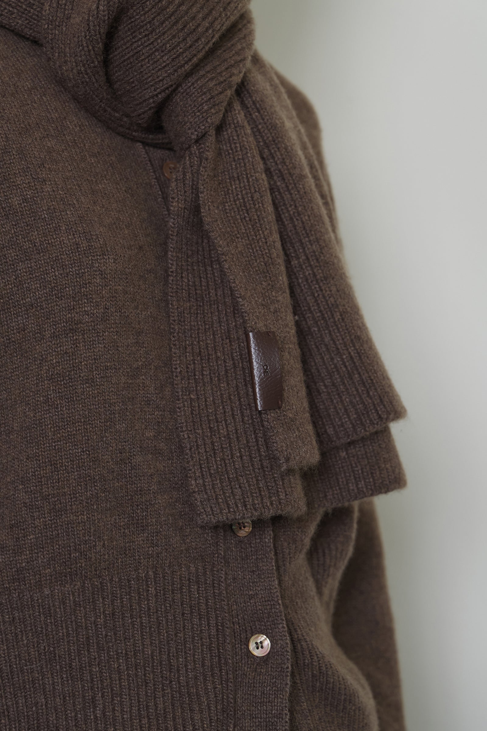 BASIC WOOL SCARF_BROWN