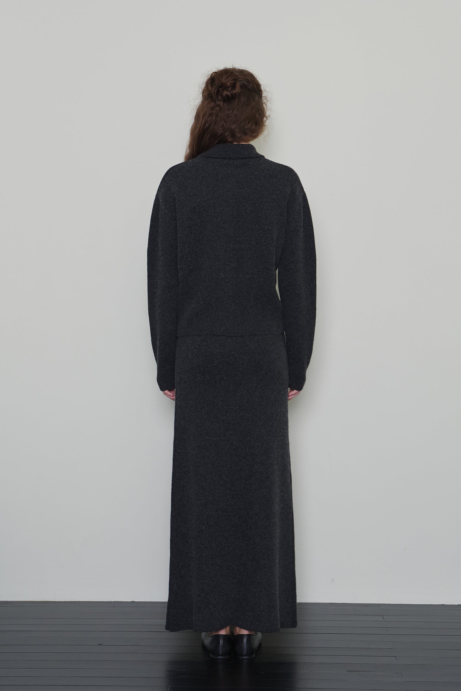 DAS WOOL HIGH NECK CARDIGAN_CHARCOAL