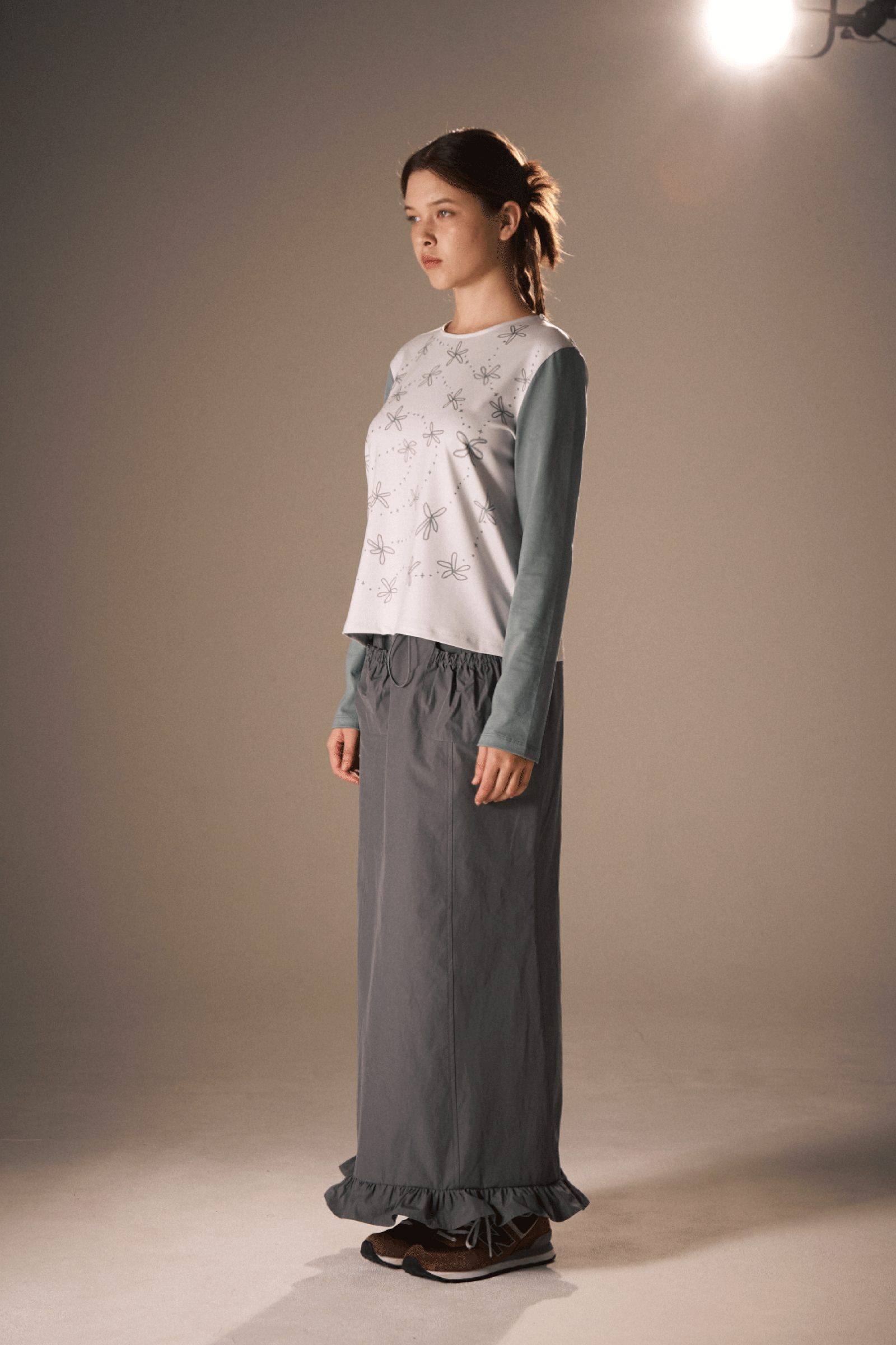 HAND WRITING FLOWER LONG SLEEVE TOP_GREEN