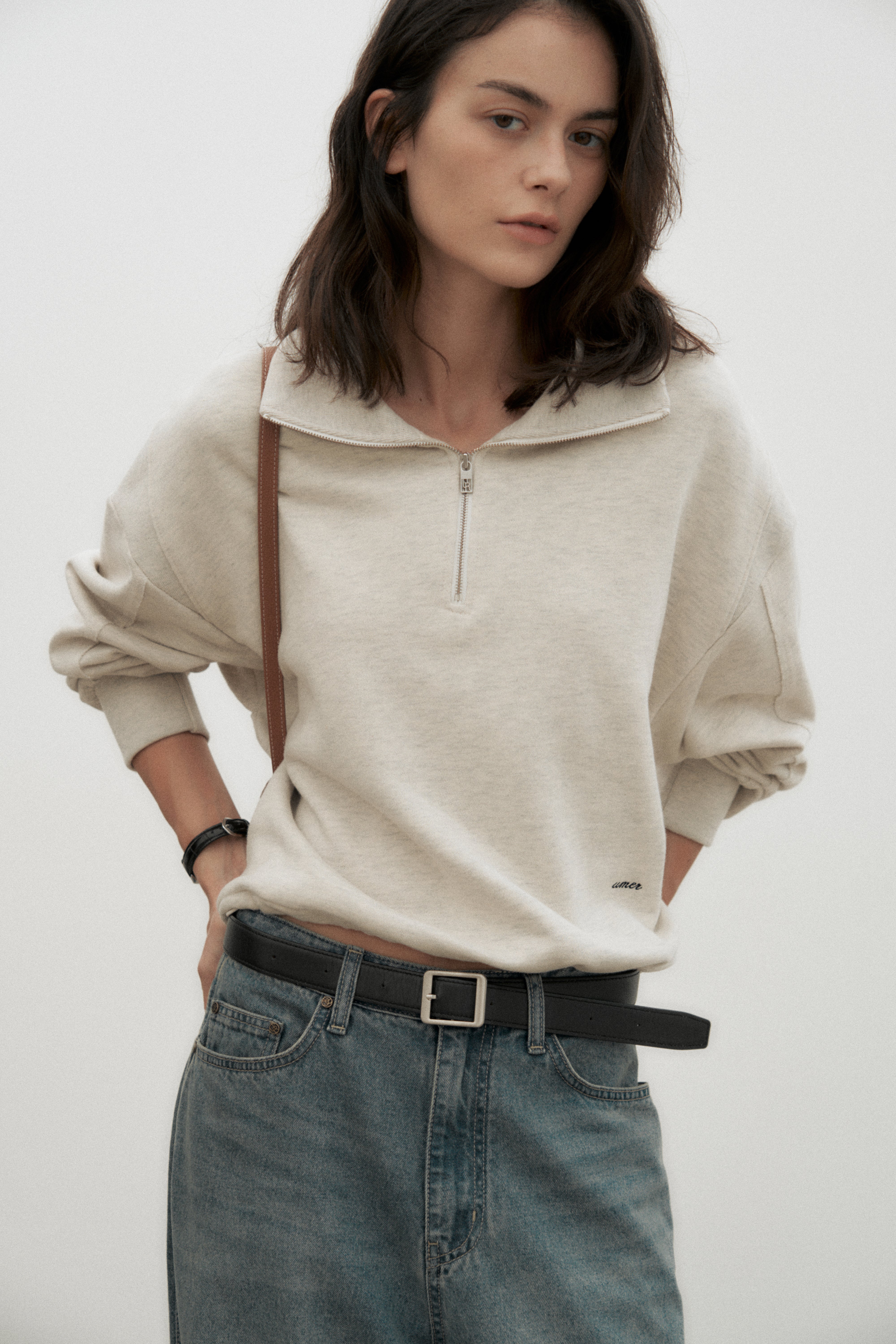 SIENE HALF ZIP-UP_MUTE CREAM