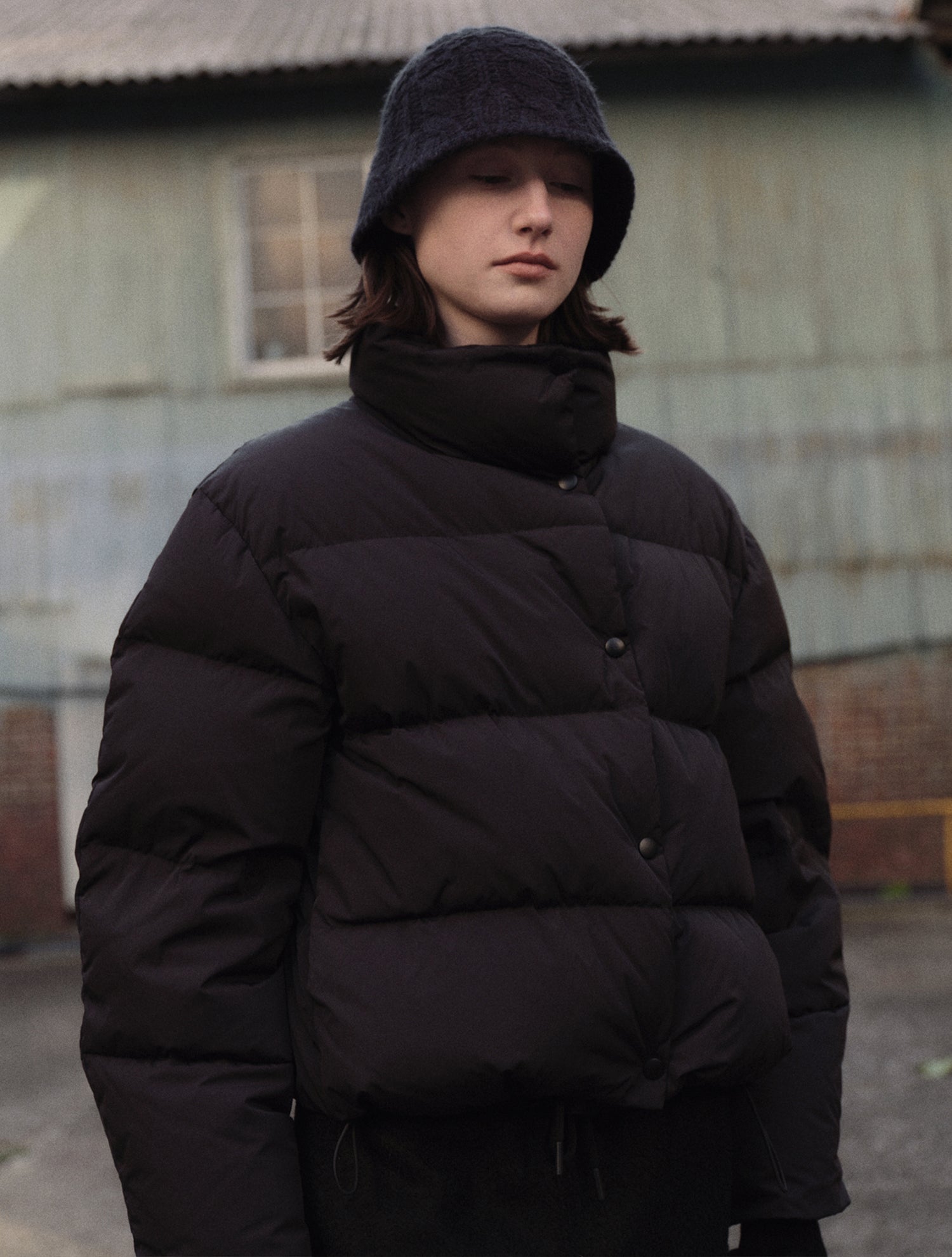 KOYO SHORT PADDED JACKET_NOIR