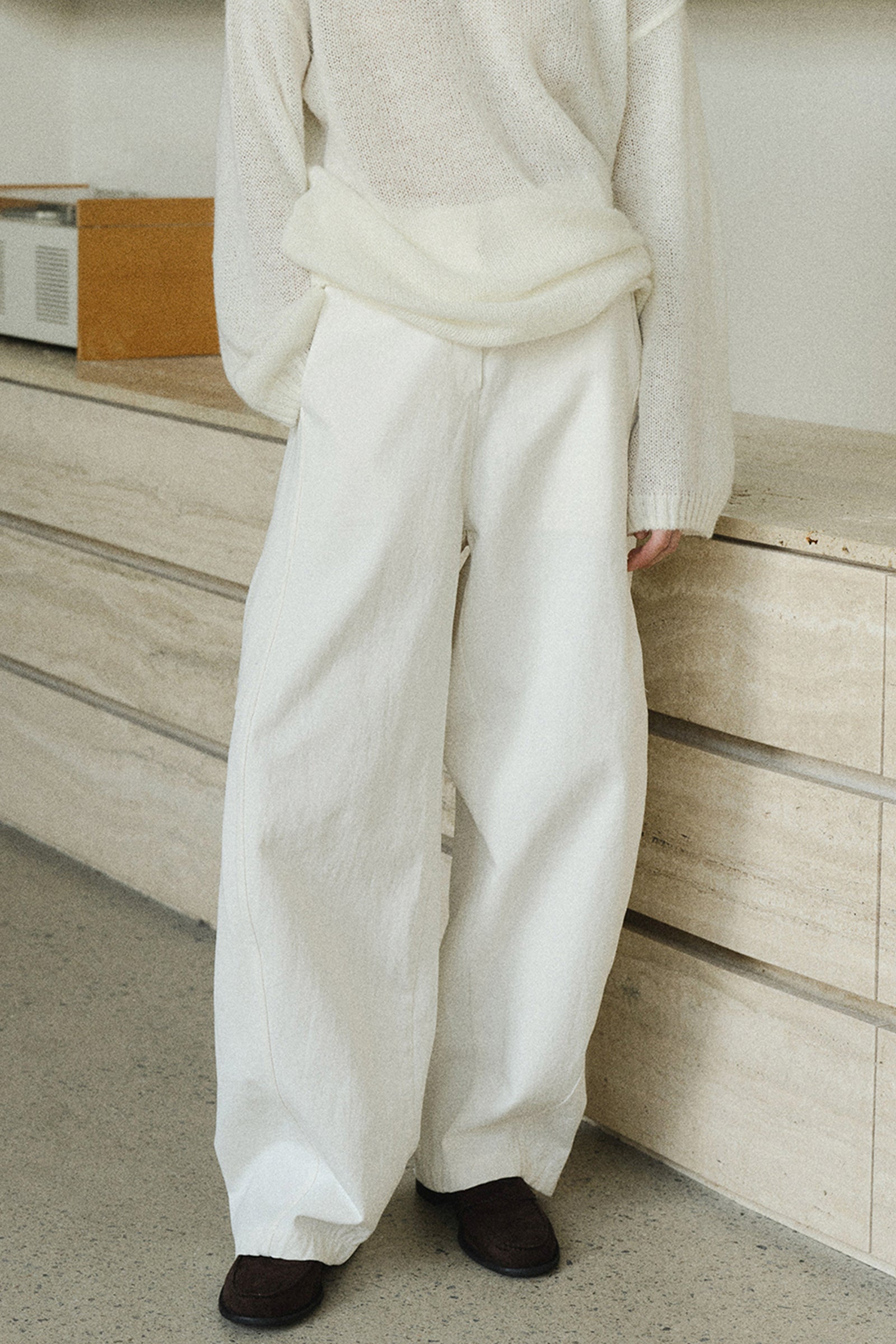 PANTALON DÉCONTRATÉ_IVOIRE