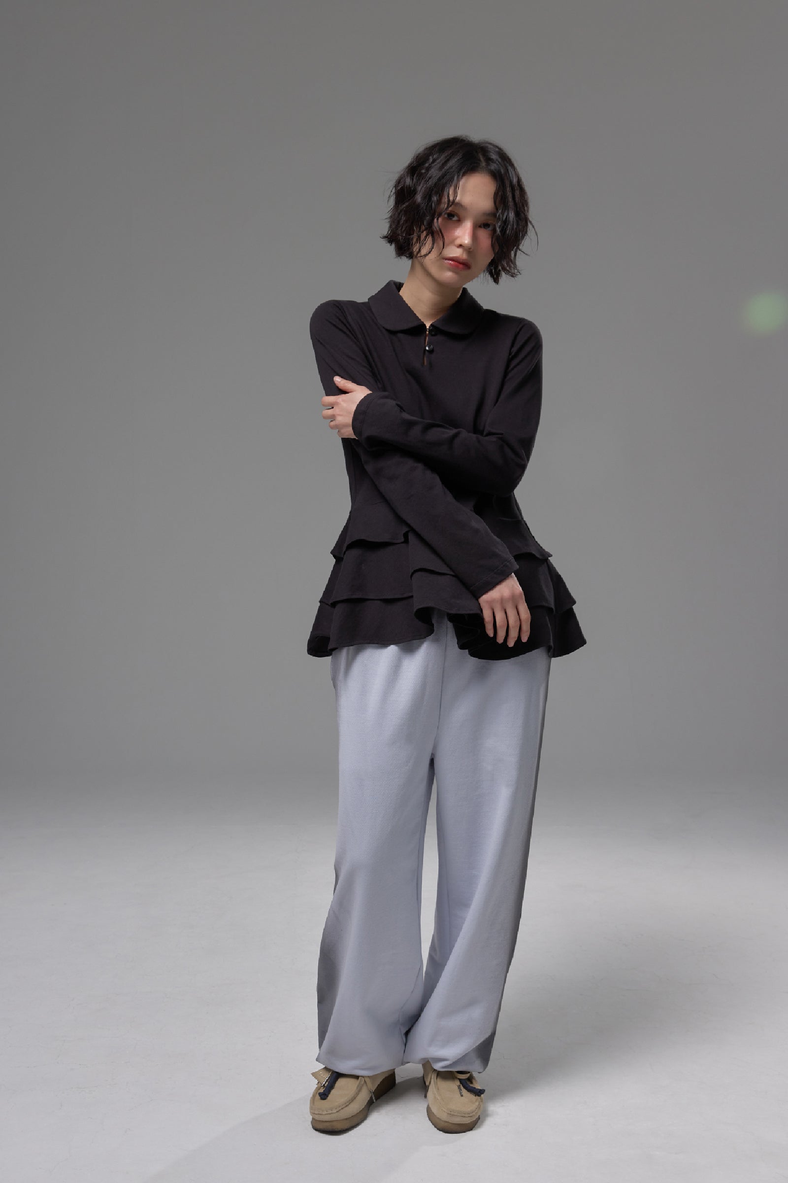 RUFFLED LONG SLEEVE TOP_NOIR