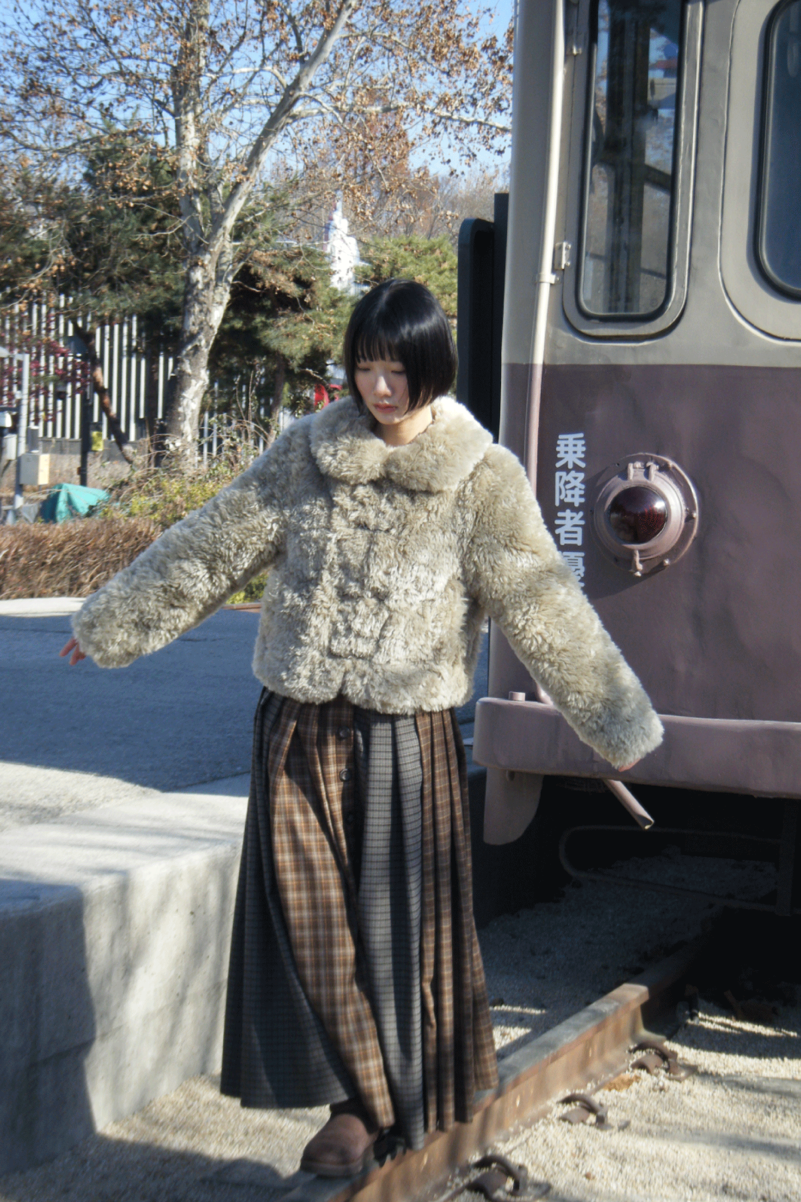 JUPE À CARREAUX MÉLANGÉS_MARRON