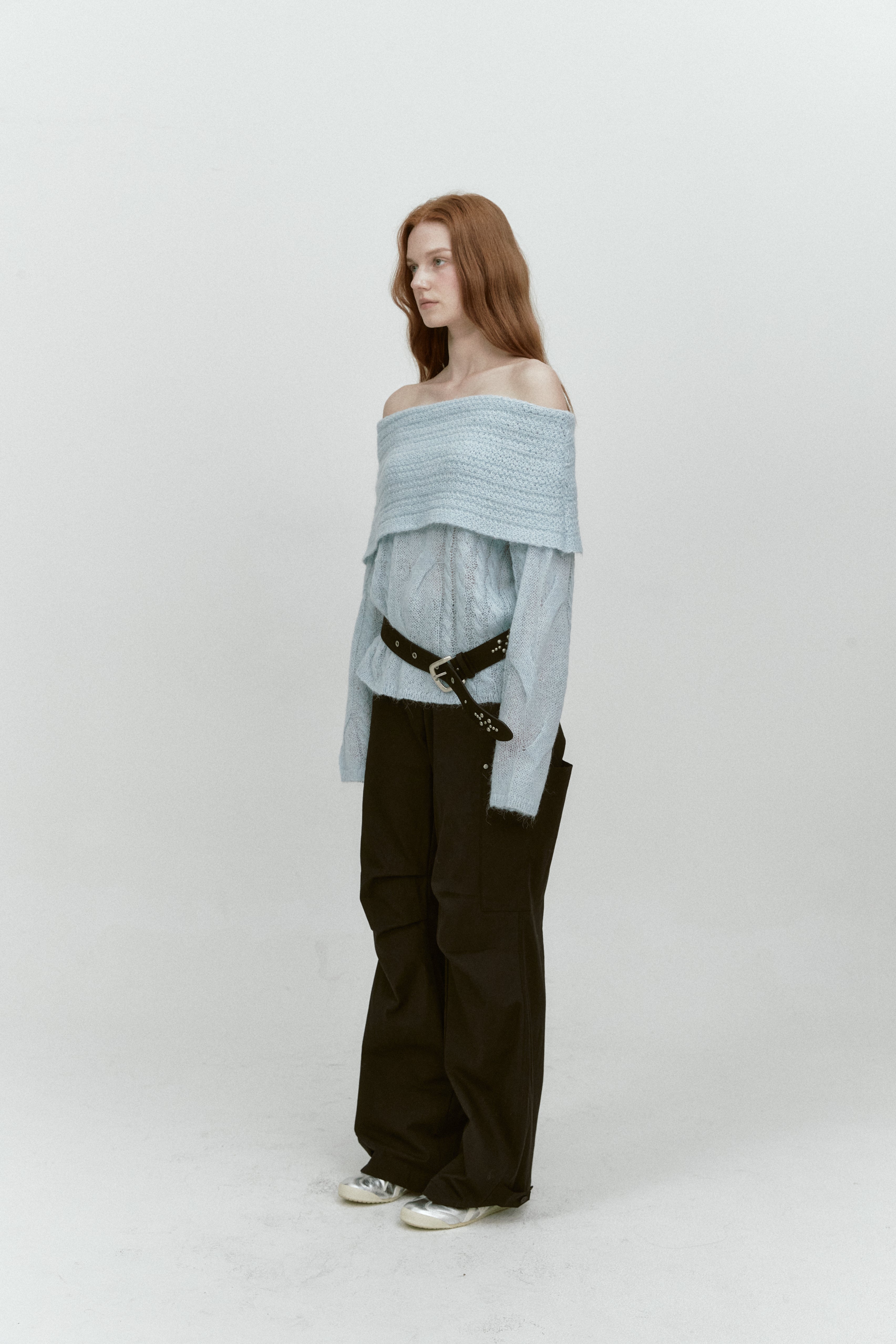 ALPACA TWIST OFF SHOULDER KNIT_SKY BLUE