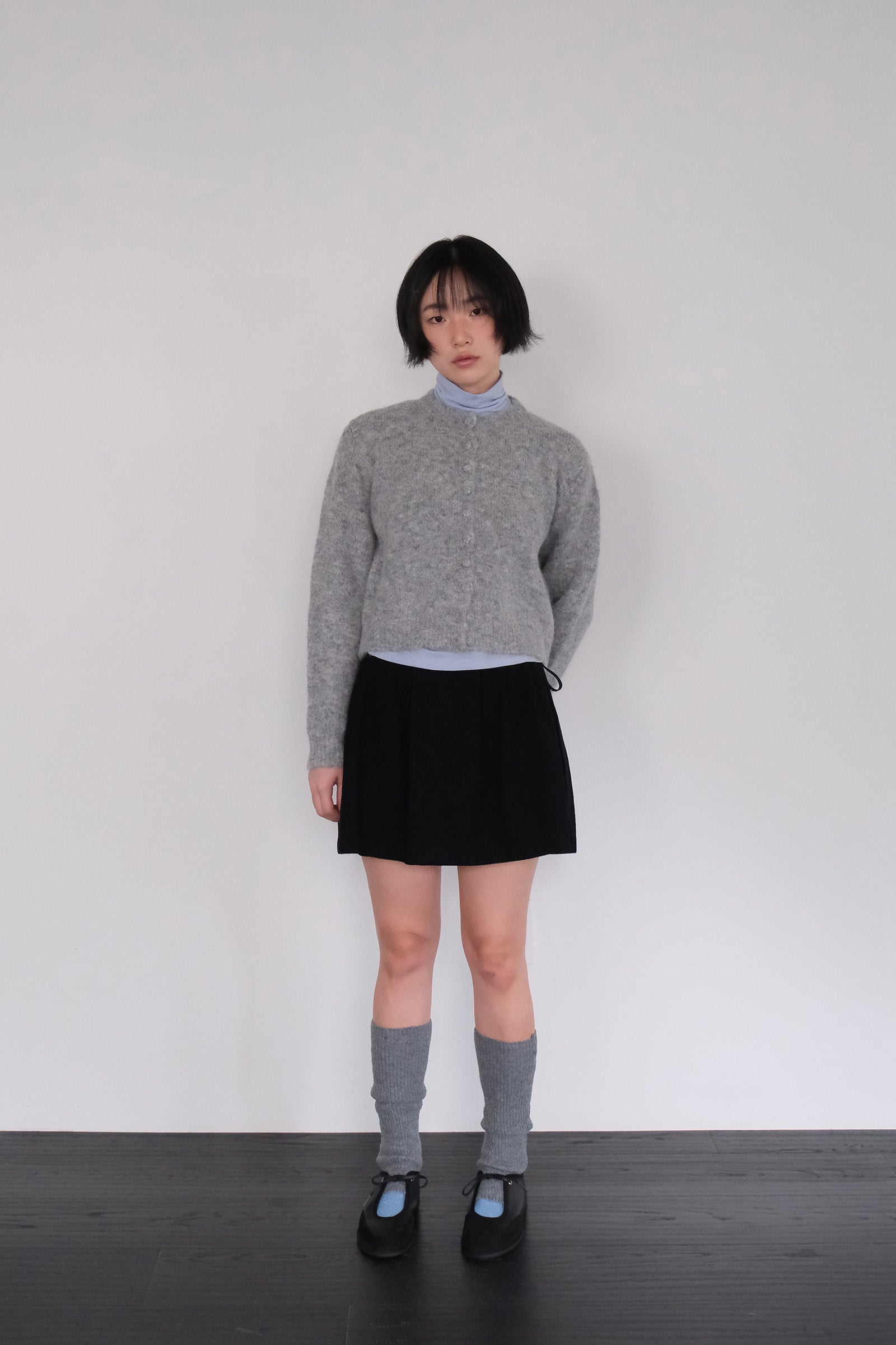 MOUI CARDIGAN EN ALPAGA À FENTE AVEC RUBAN_GRIS