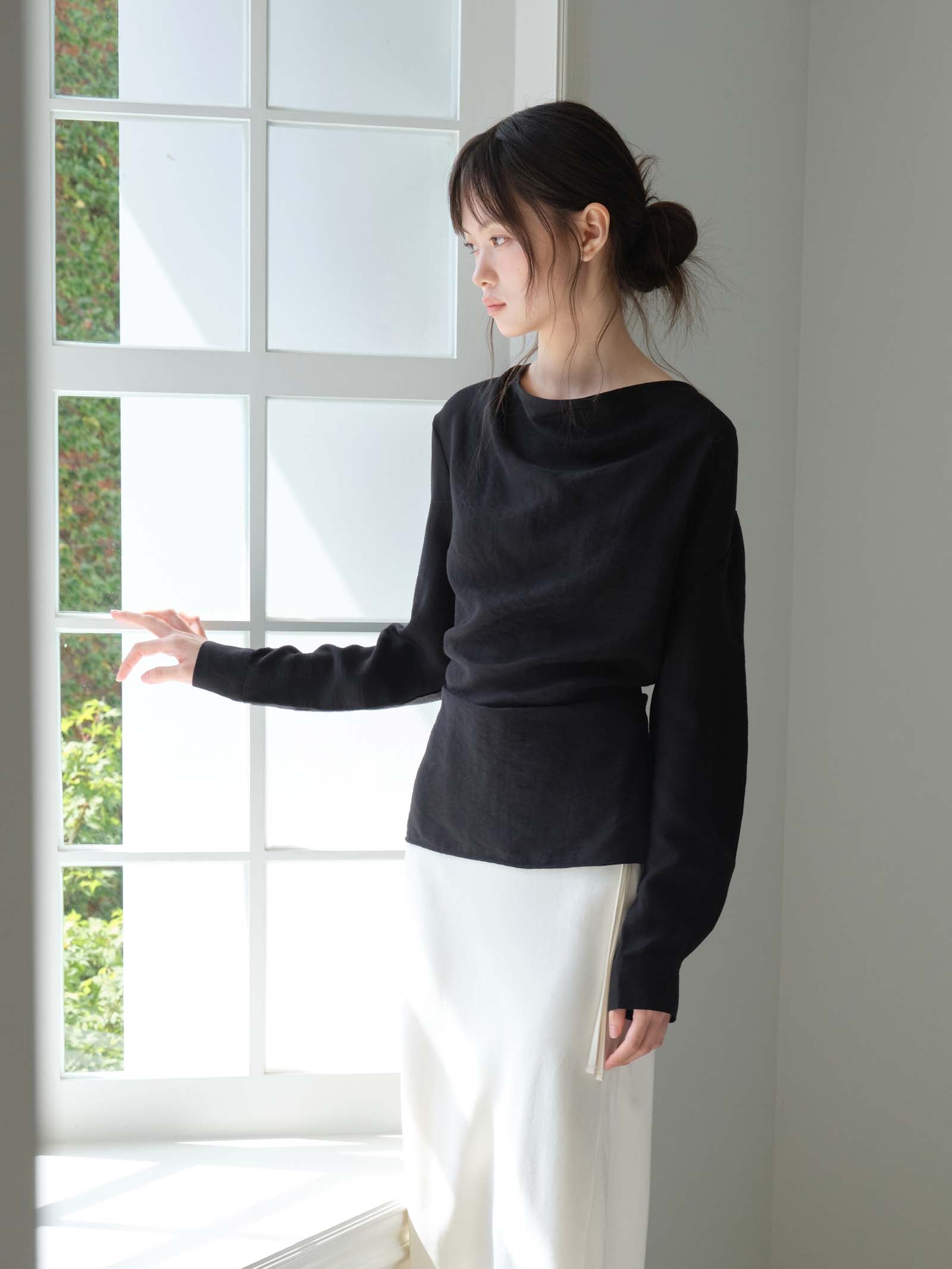 COWL TUCKED BLOUSE_BLACK