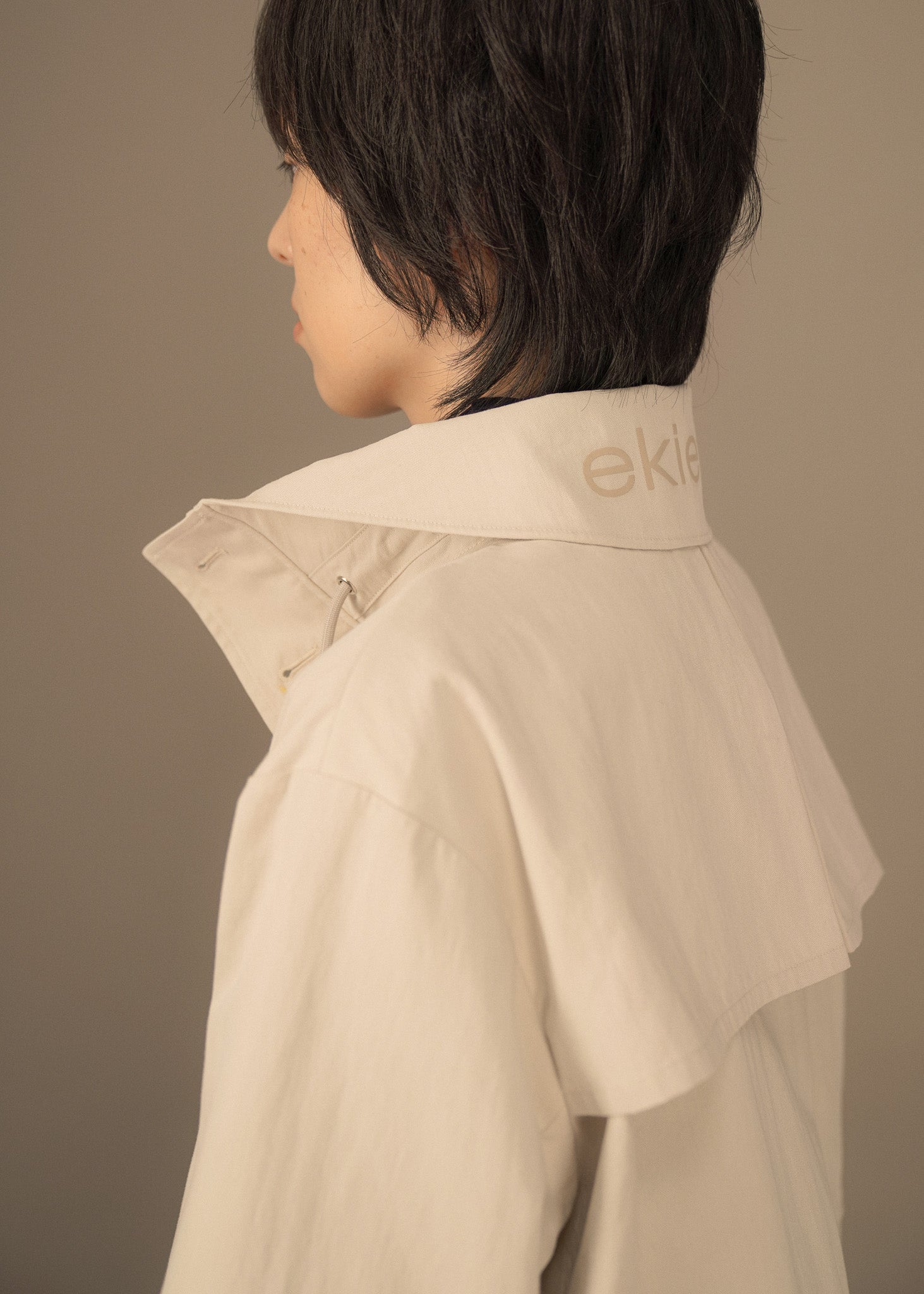 BLEAK ZIP-UP COAT_BEIGE