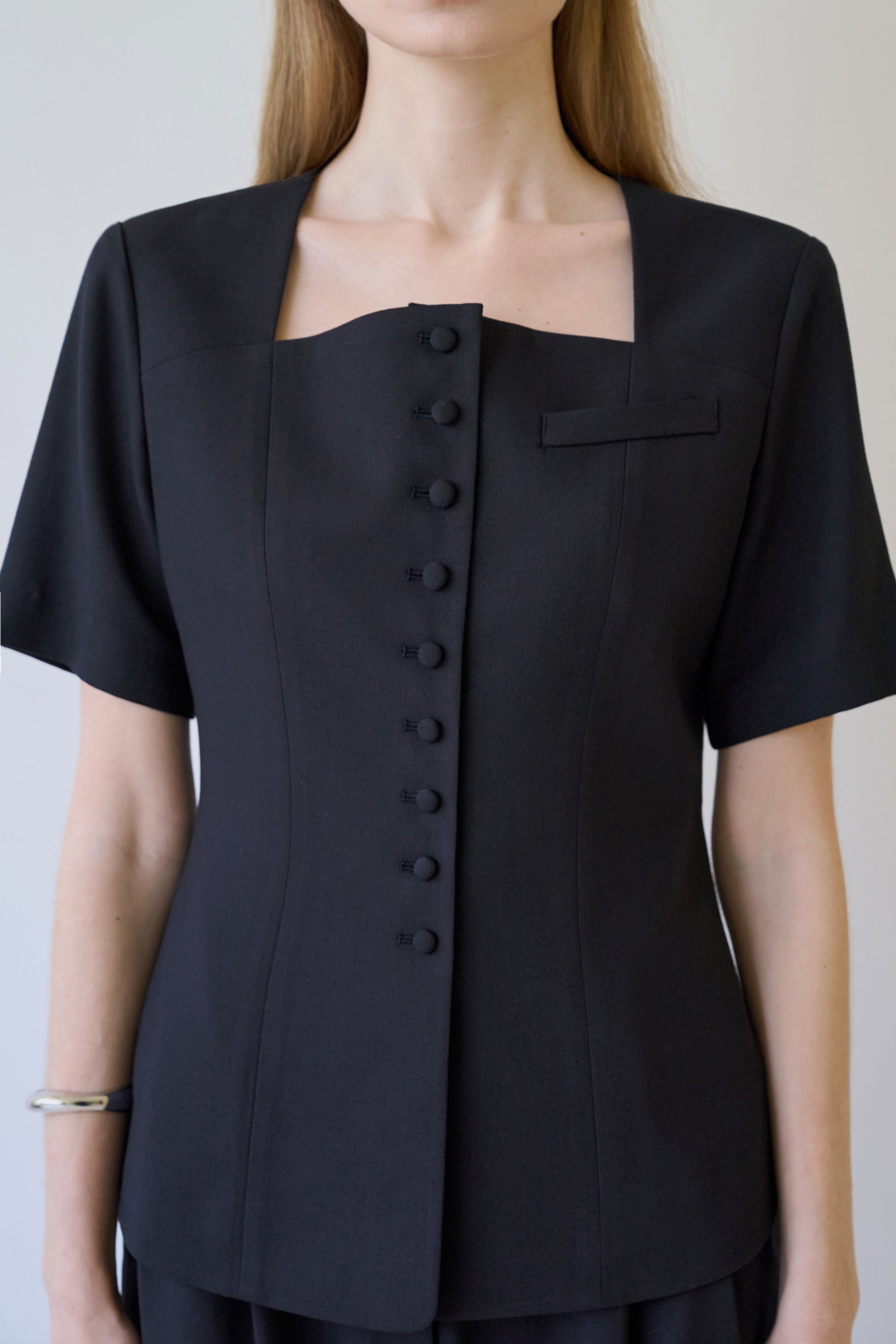  NOUE BUTTON BLOUSE_NOIR