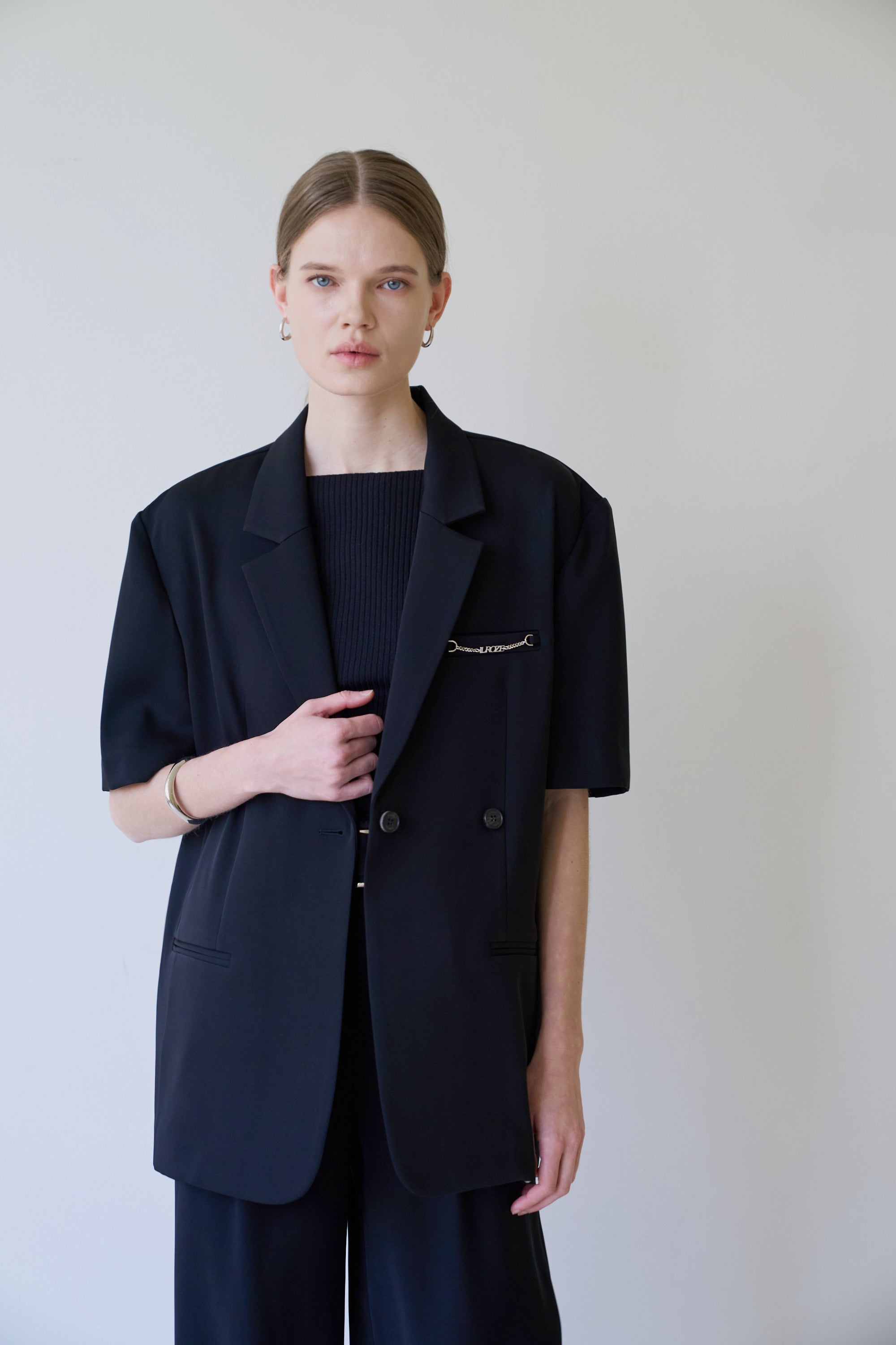 VELA SLITLINE JACKET_NOIIR