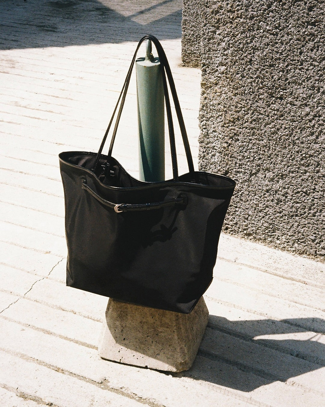 GRAND ARCO_NYLON NOIR