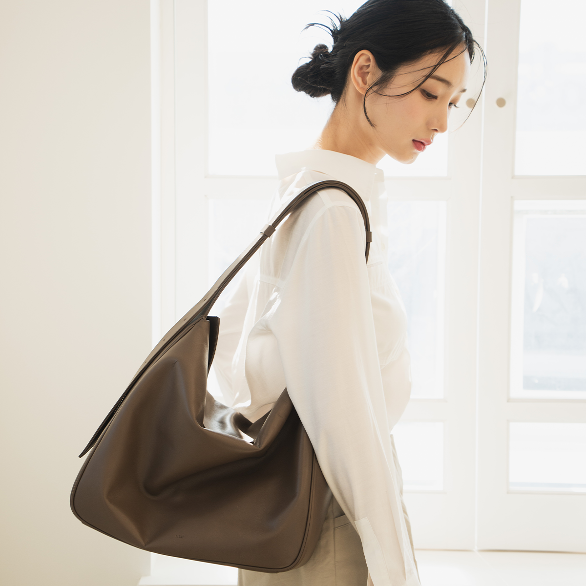 NEOUL BAG_TAUPE