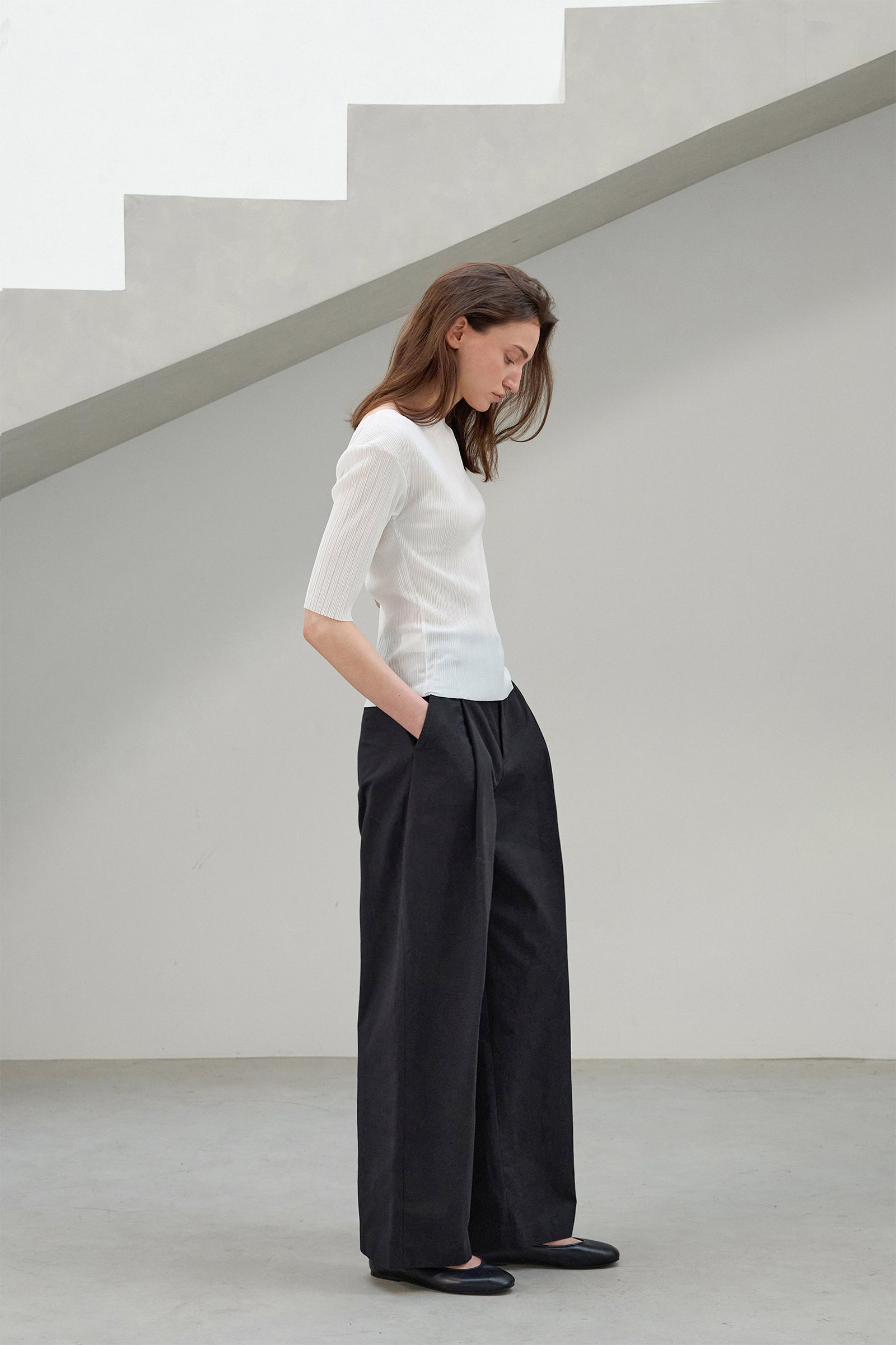PLEATS HALF TOP_IVORY