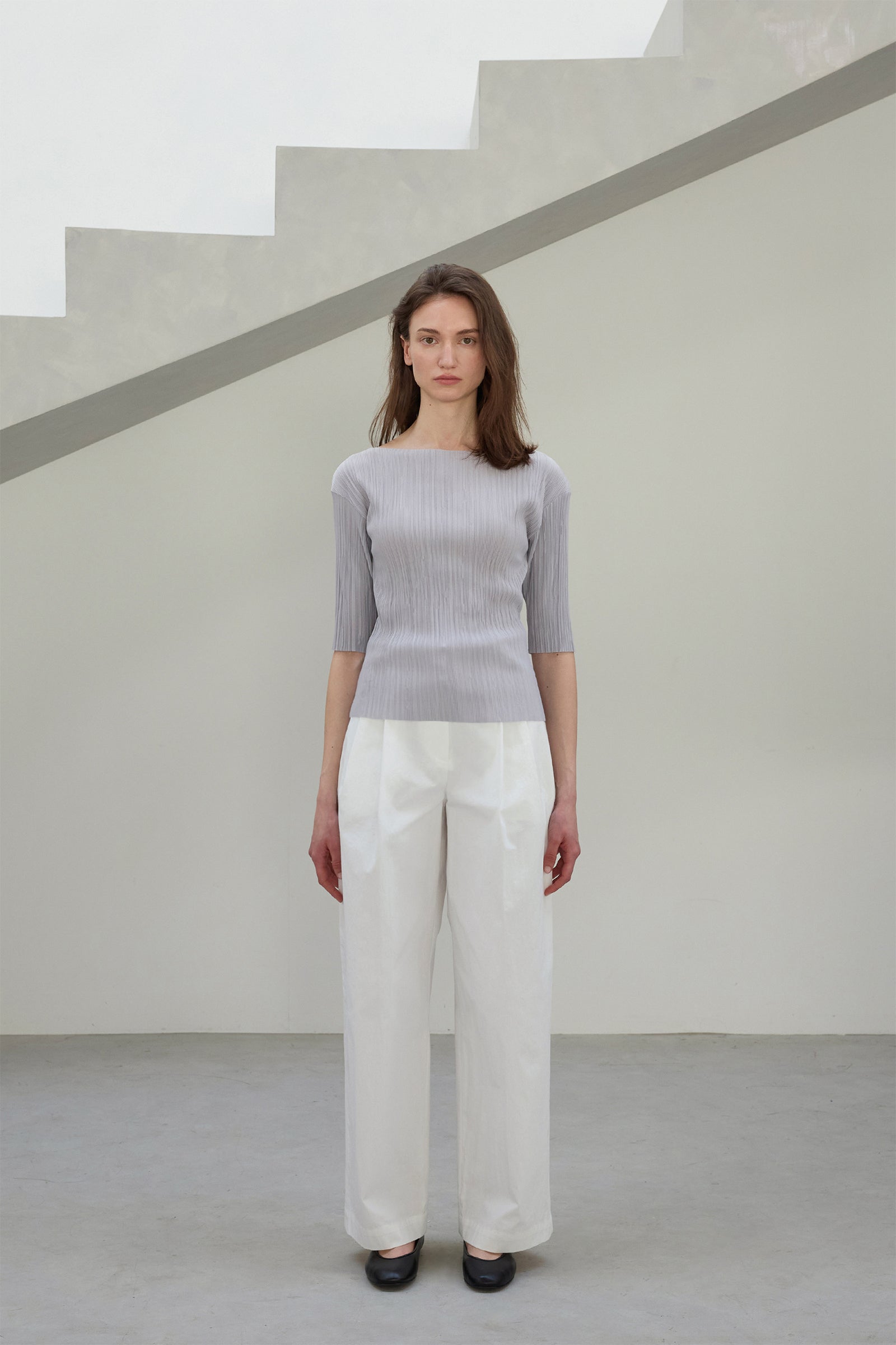PLEATS HALF TOP_GRIS CLAIR 