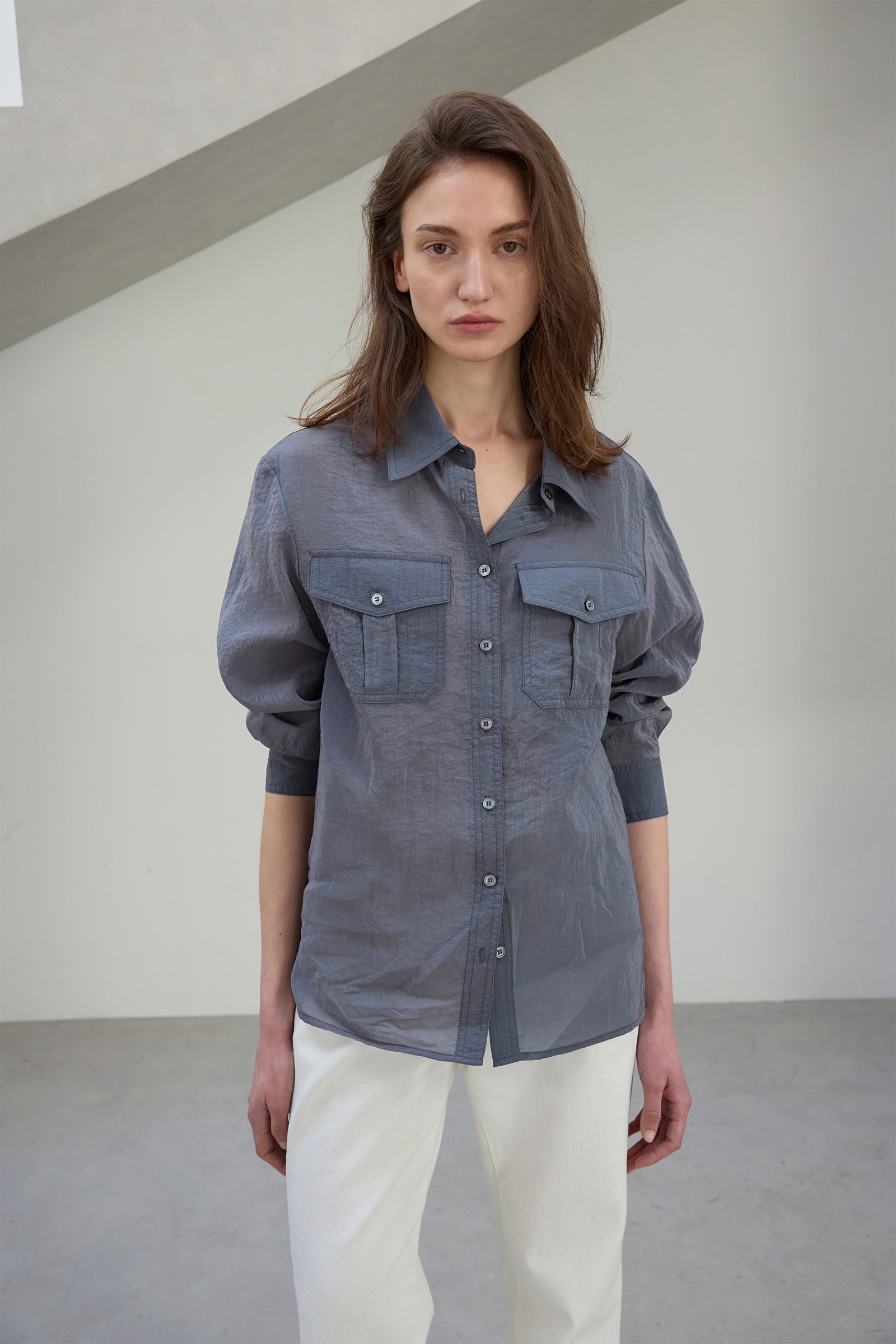 POCKET SHEER SHIRT_CHARBON