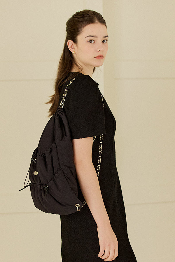 RIBBON CHAIN BACKPACK_NOIR