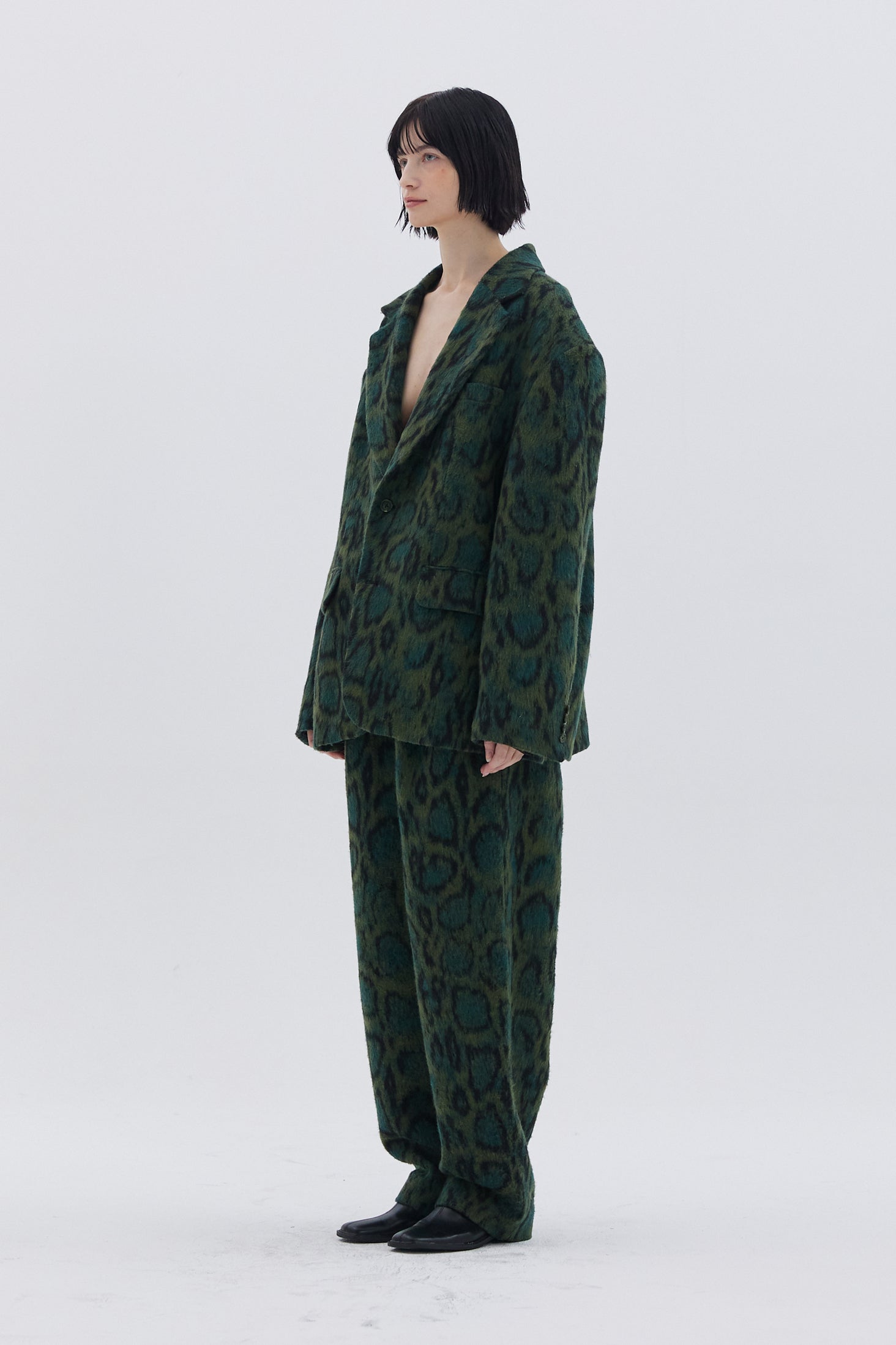 LEOPARD TWO TUCK TROUSERS_GREEN