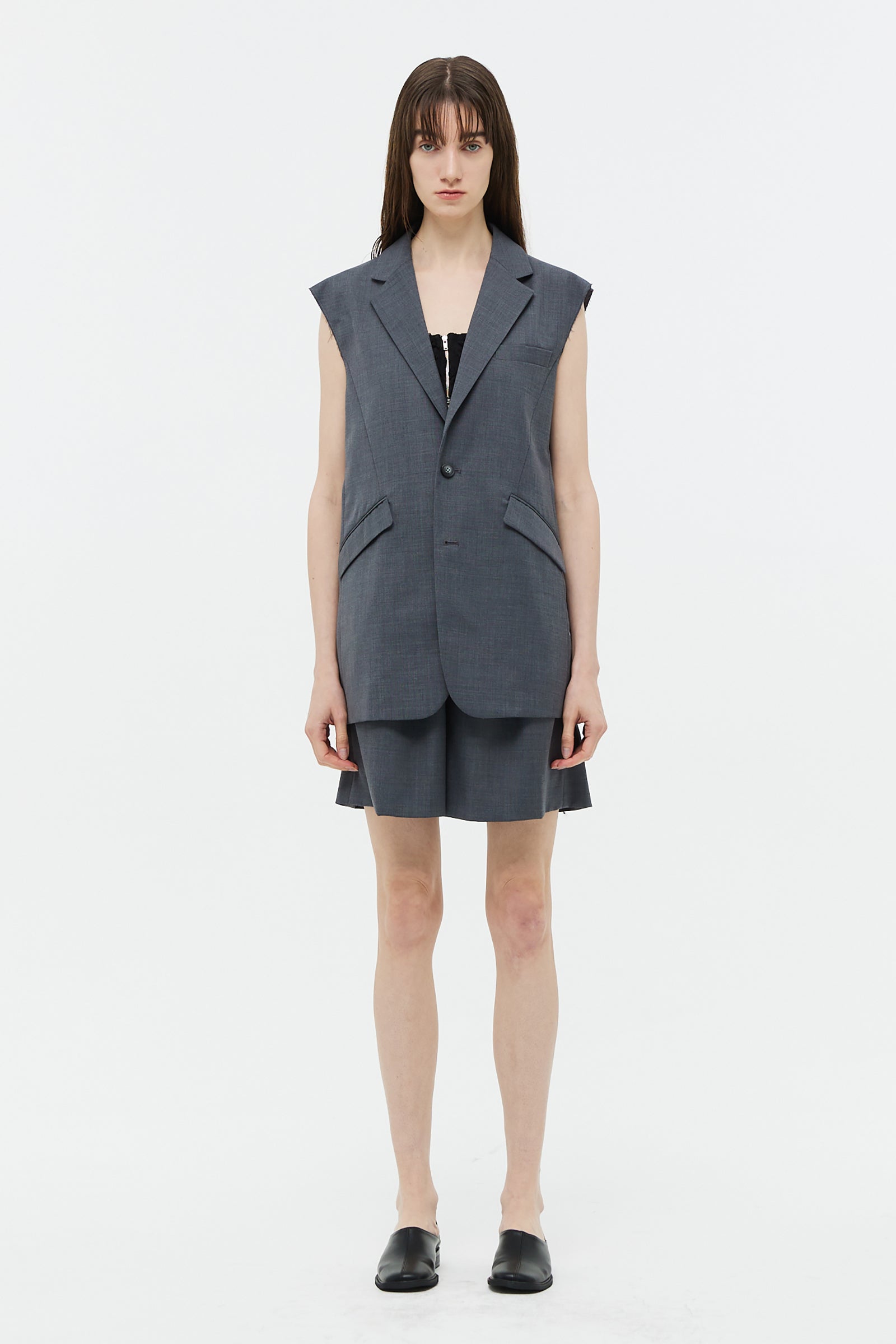 GREY SLEEVELESS BLAZER_GREY