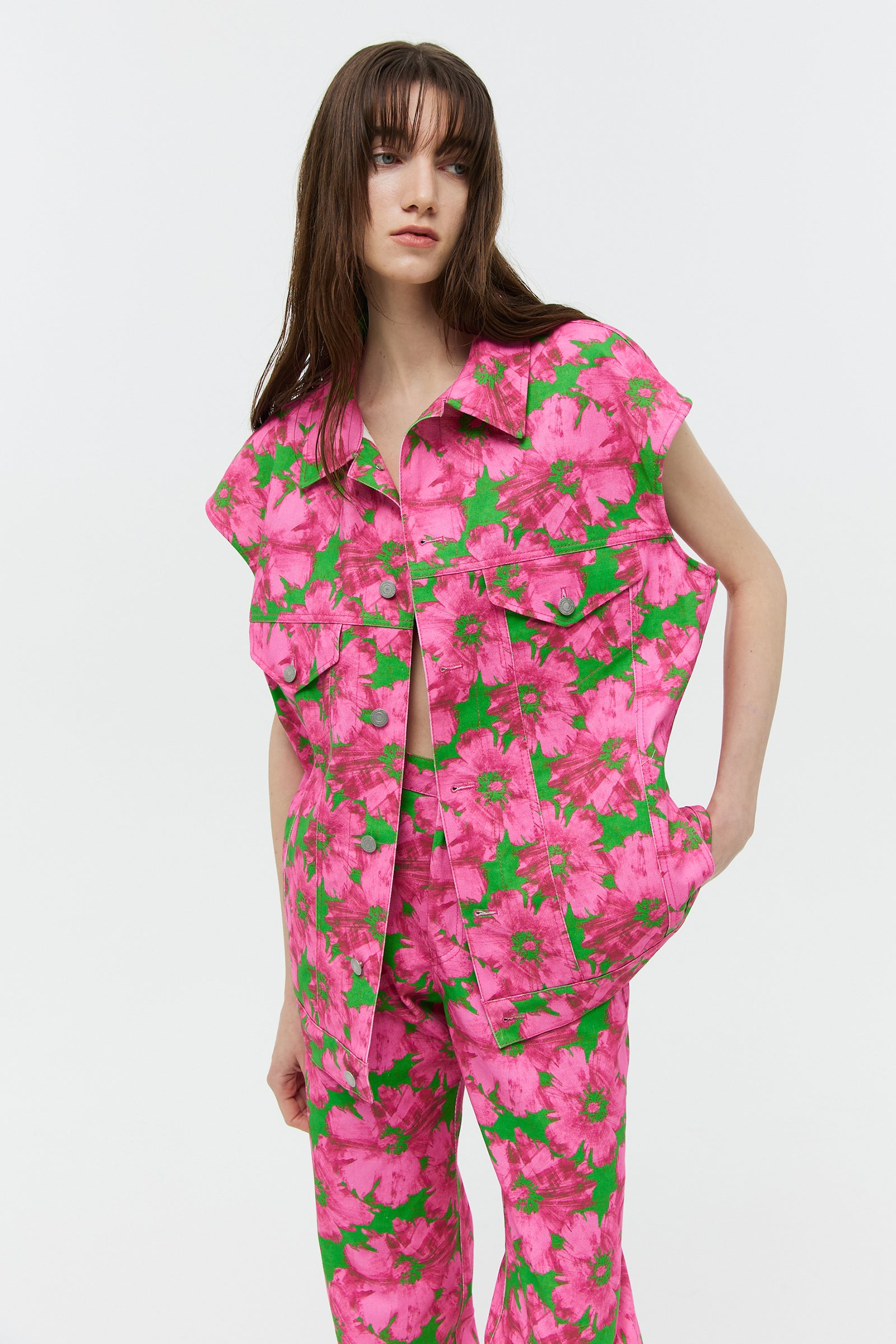 FLOWER SLEEVELESS TRUCKER JACKET _PINK